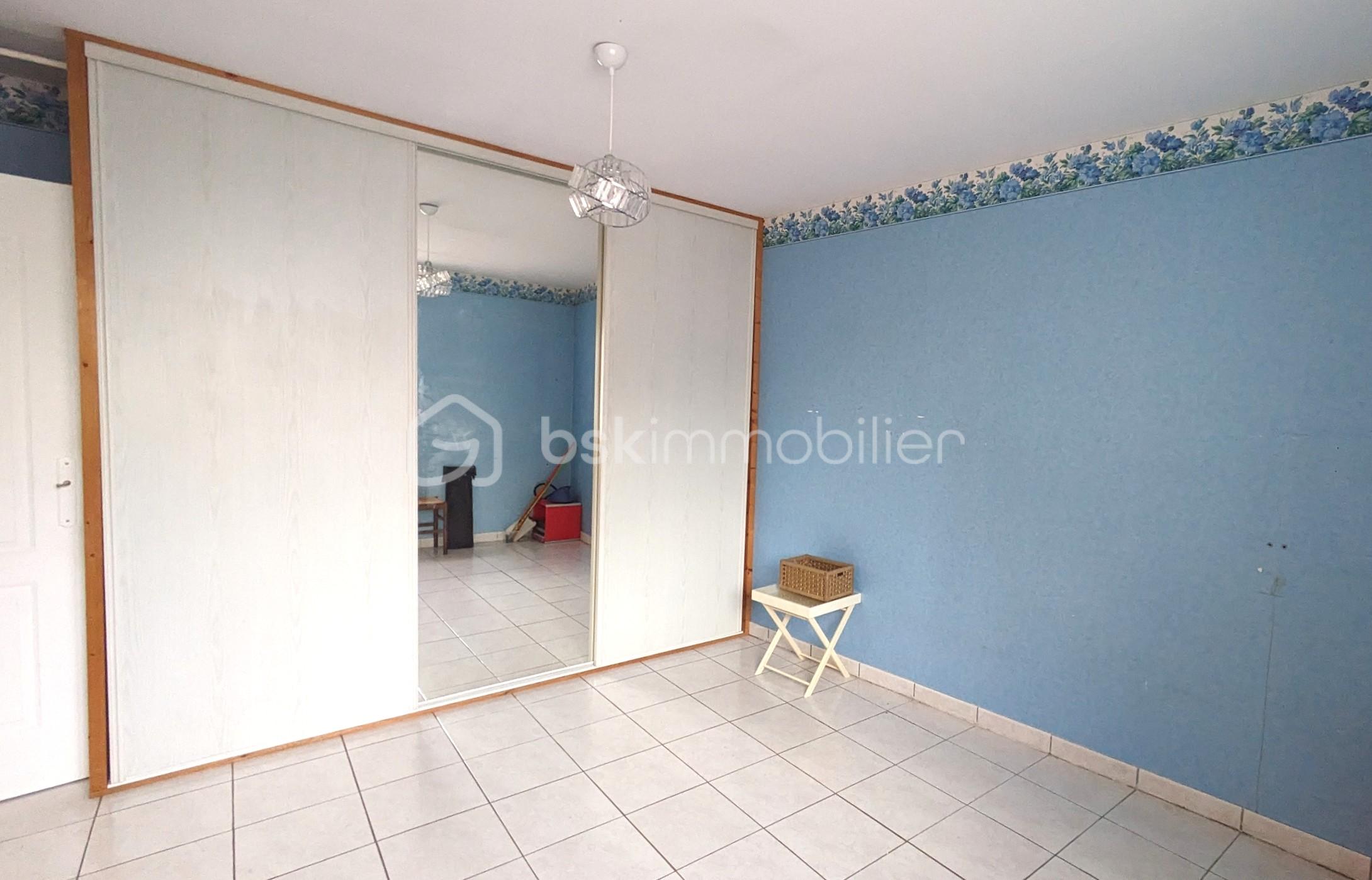 Maison de 147 m² - CHAMBRE BLEU.jpg