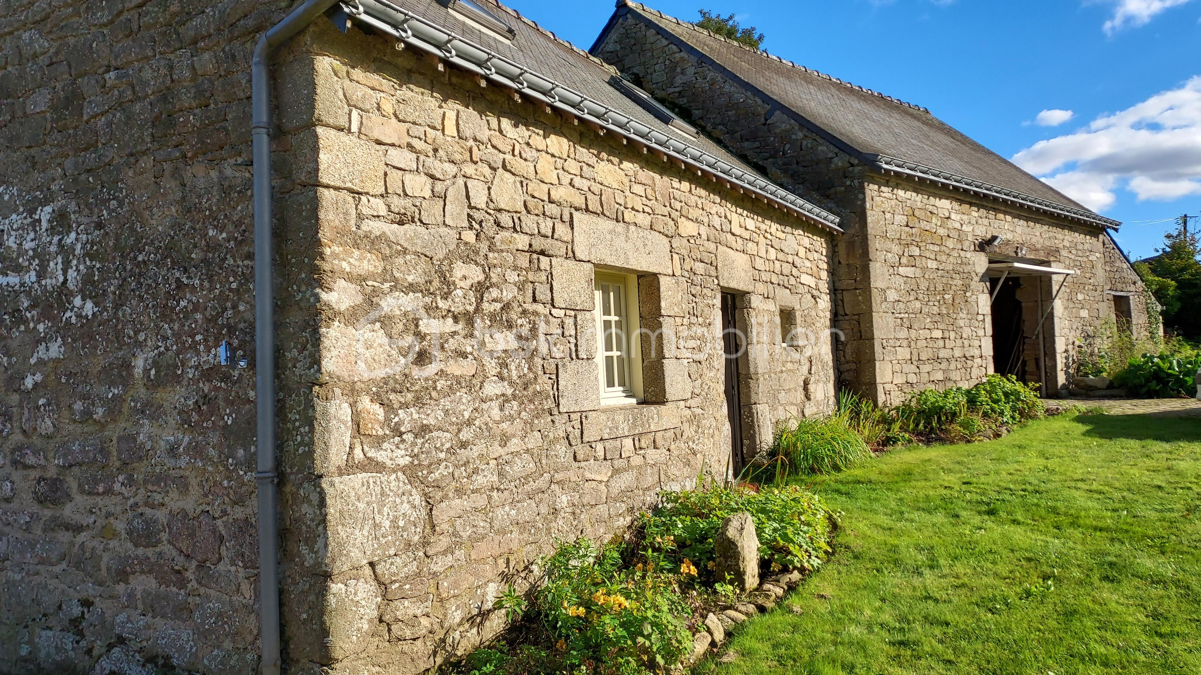 Maison en pierre de 187 m² - 20211022_162323.jpg