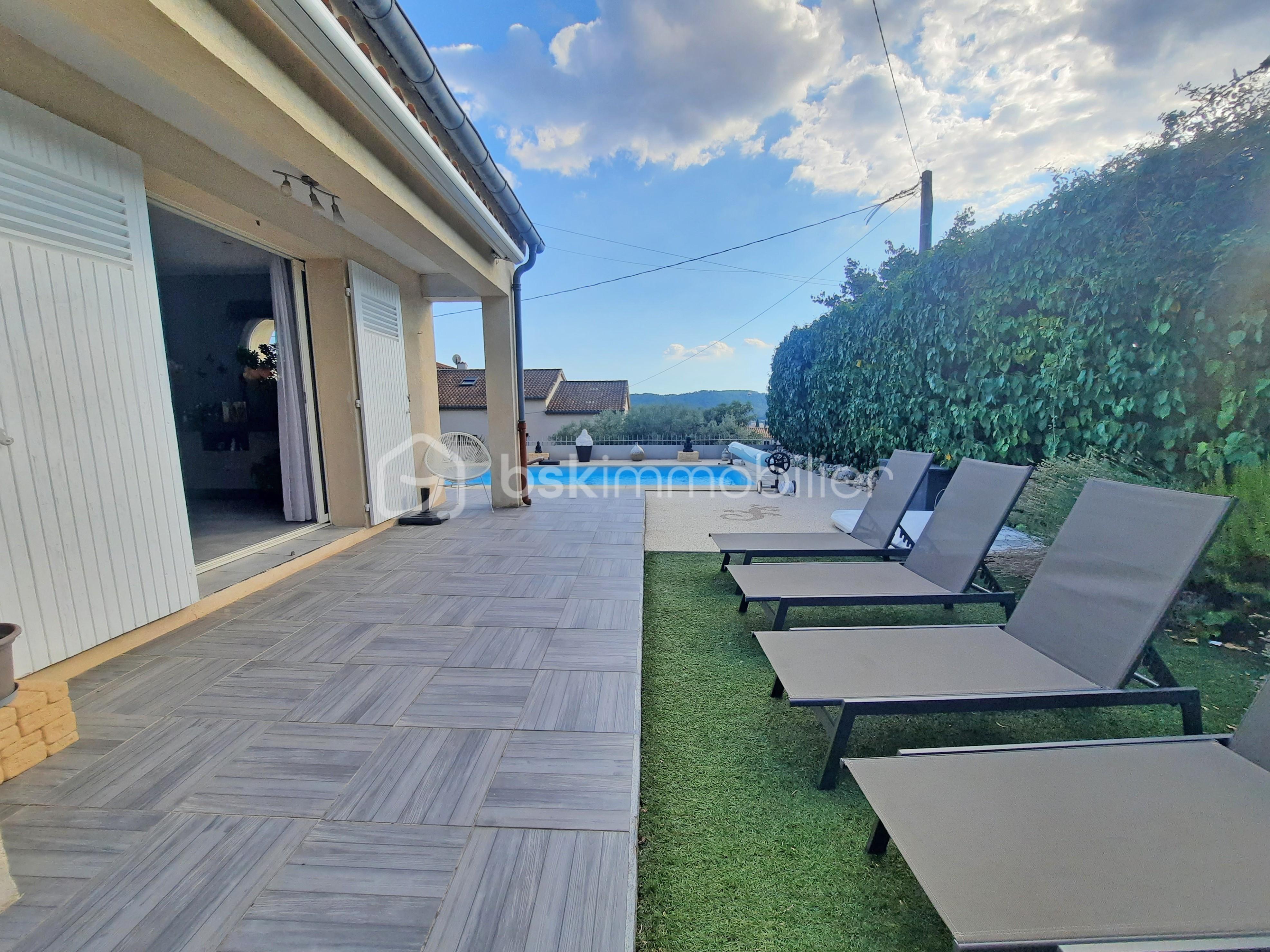 achat maison plain-pied rénovée piscine Draguignan Dracénie très proche écoles commerces centre-ville EHPAD Draguignan.jpg