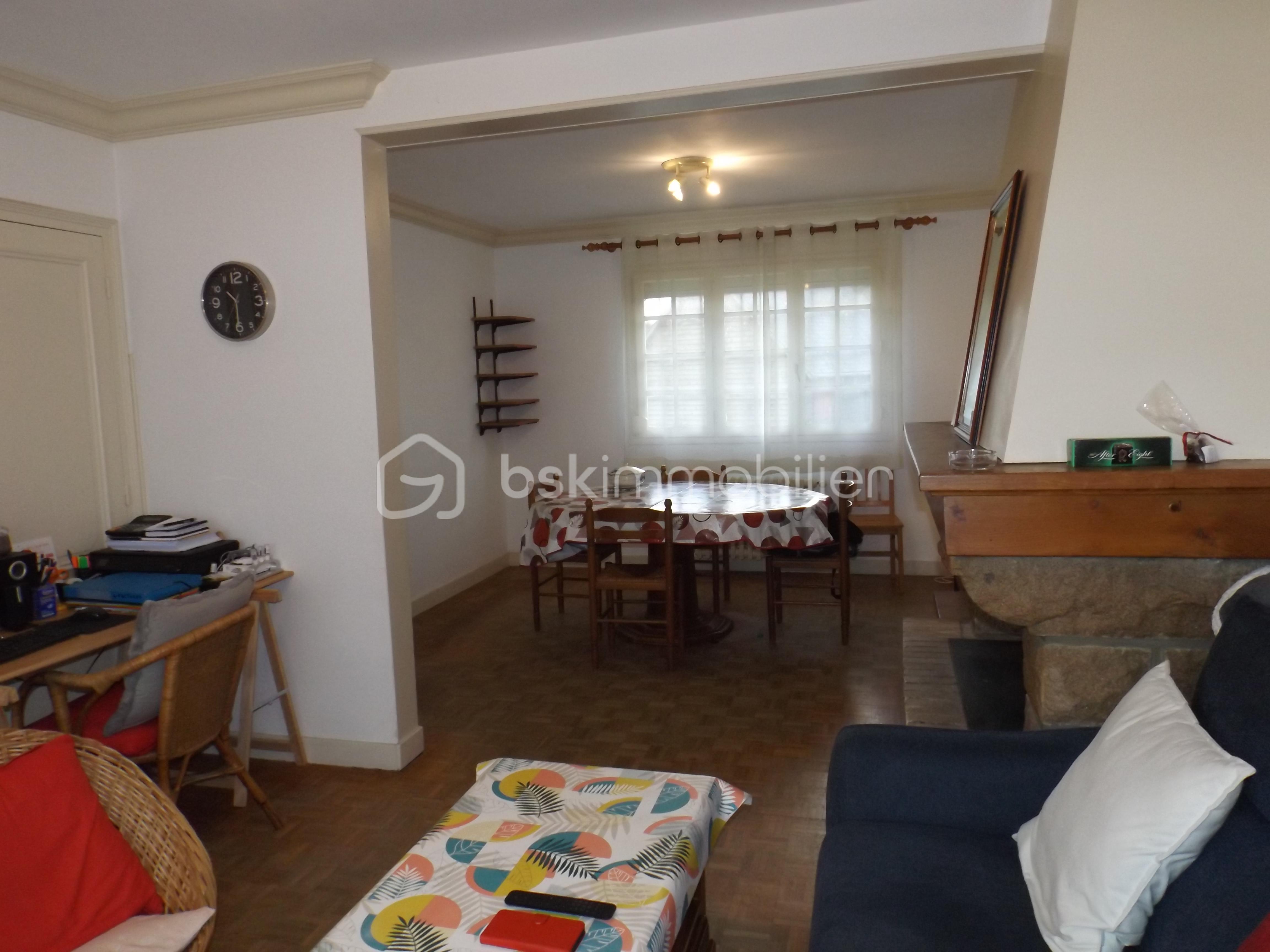 Maison de 91,40 m² - 4-sejour-cheminee-berthelot-mandataire-immobilier-bskimmobilier.JPG