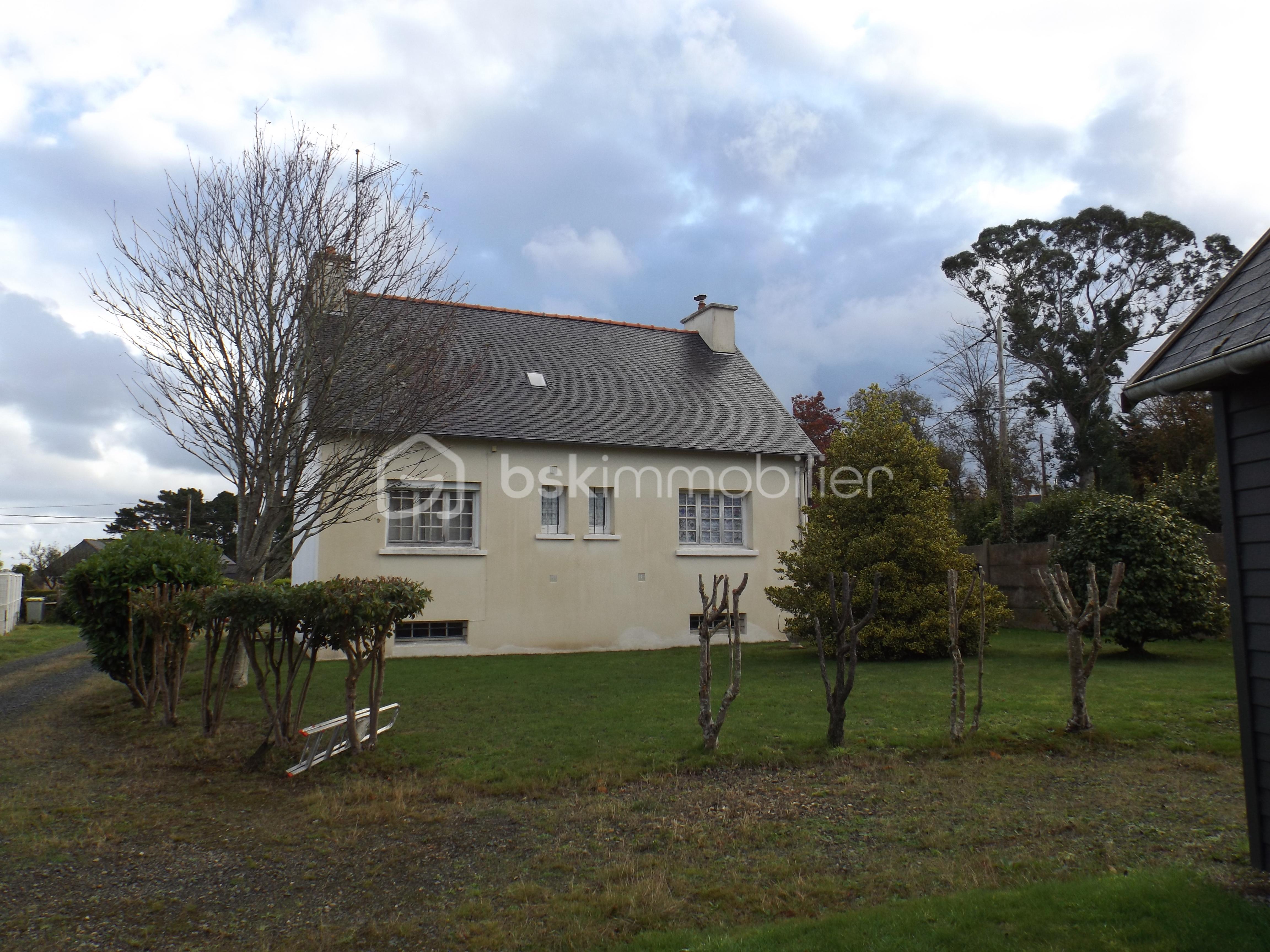 Maison de 91,40 m² - 2-arriere-maison-berthelot-mandataire-immobilier-bskimmobilier.JPG