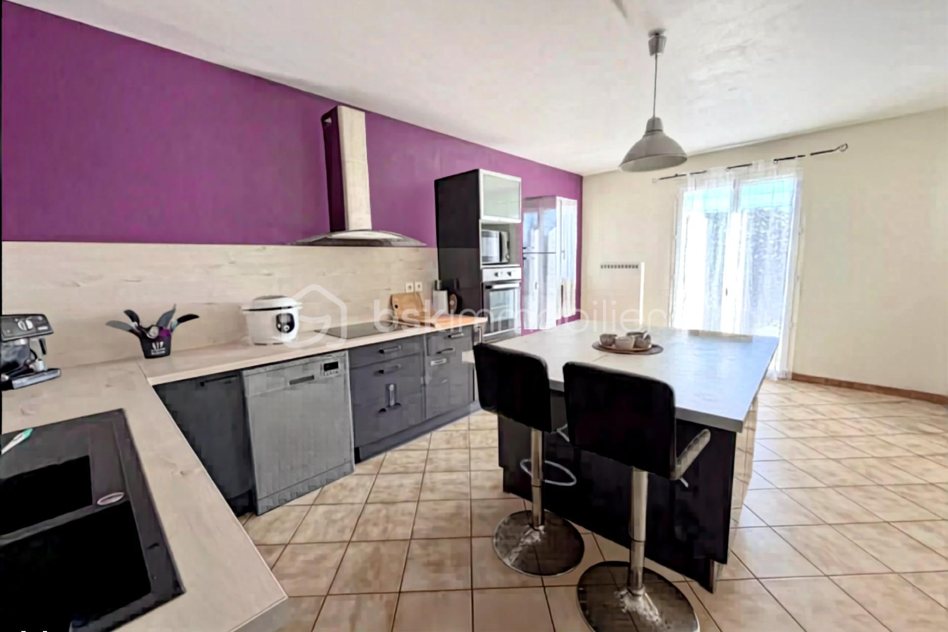 Ogeu les Bains Cuisine.jpg