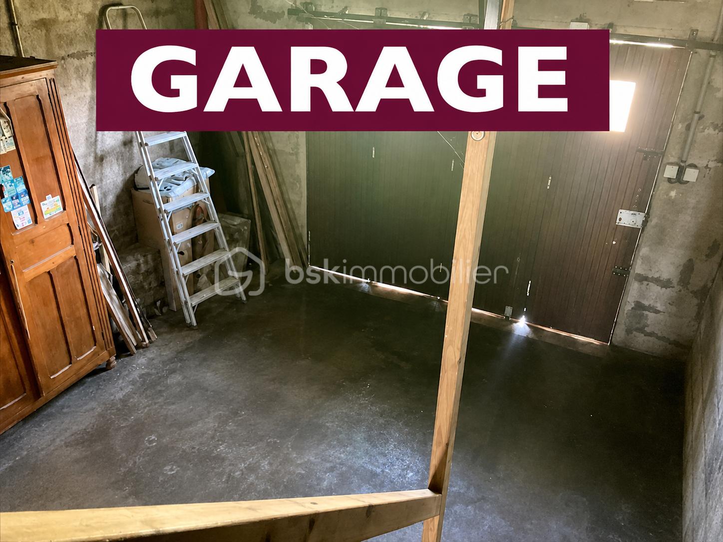 marck garage.png