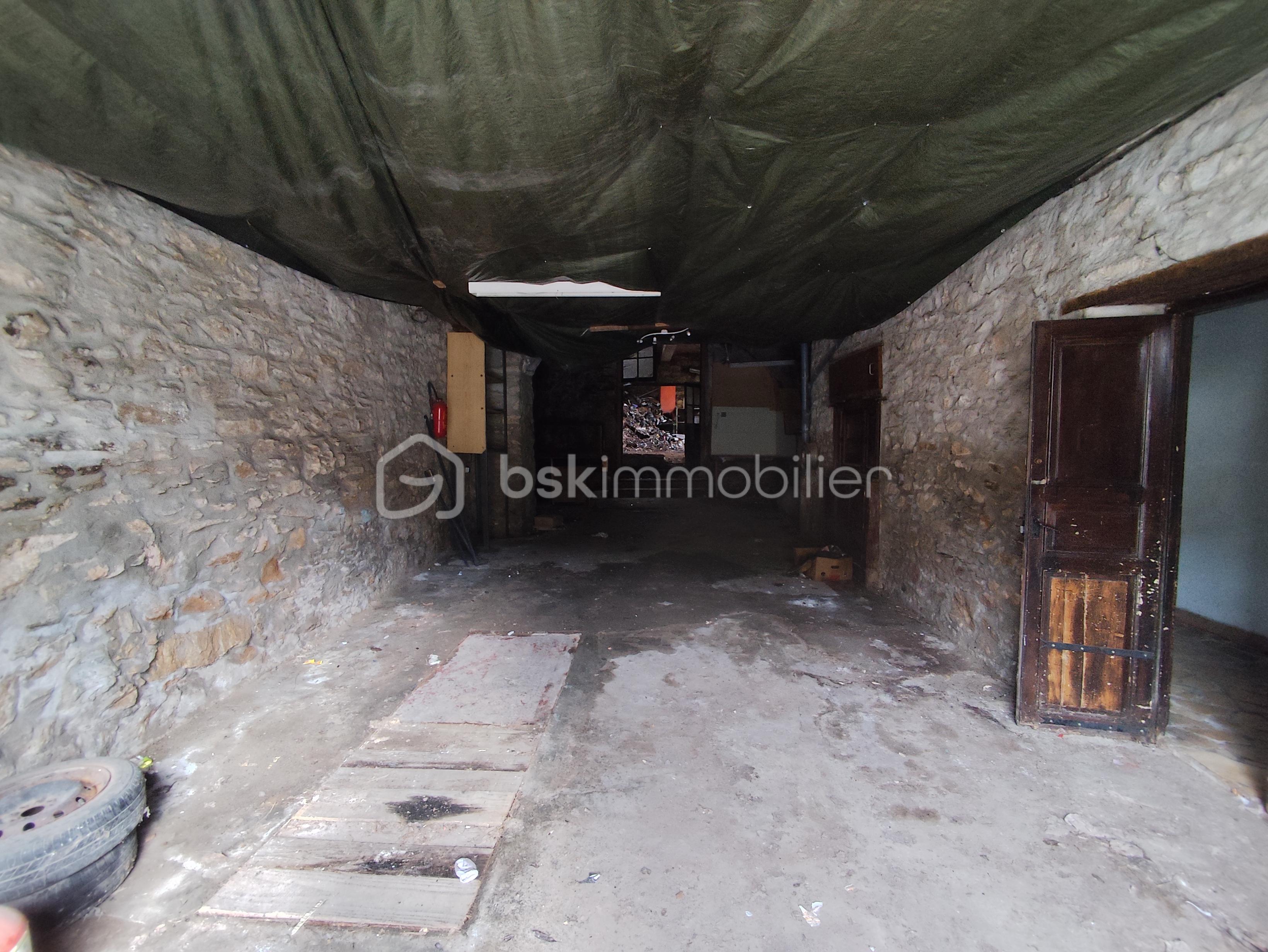 Maison de 300 m² - IMG_20260204_124137.jpg