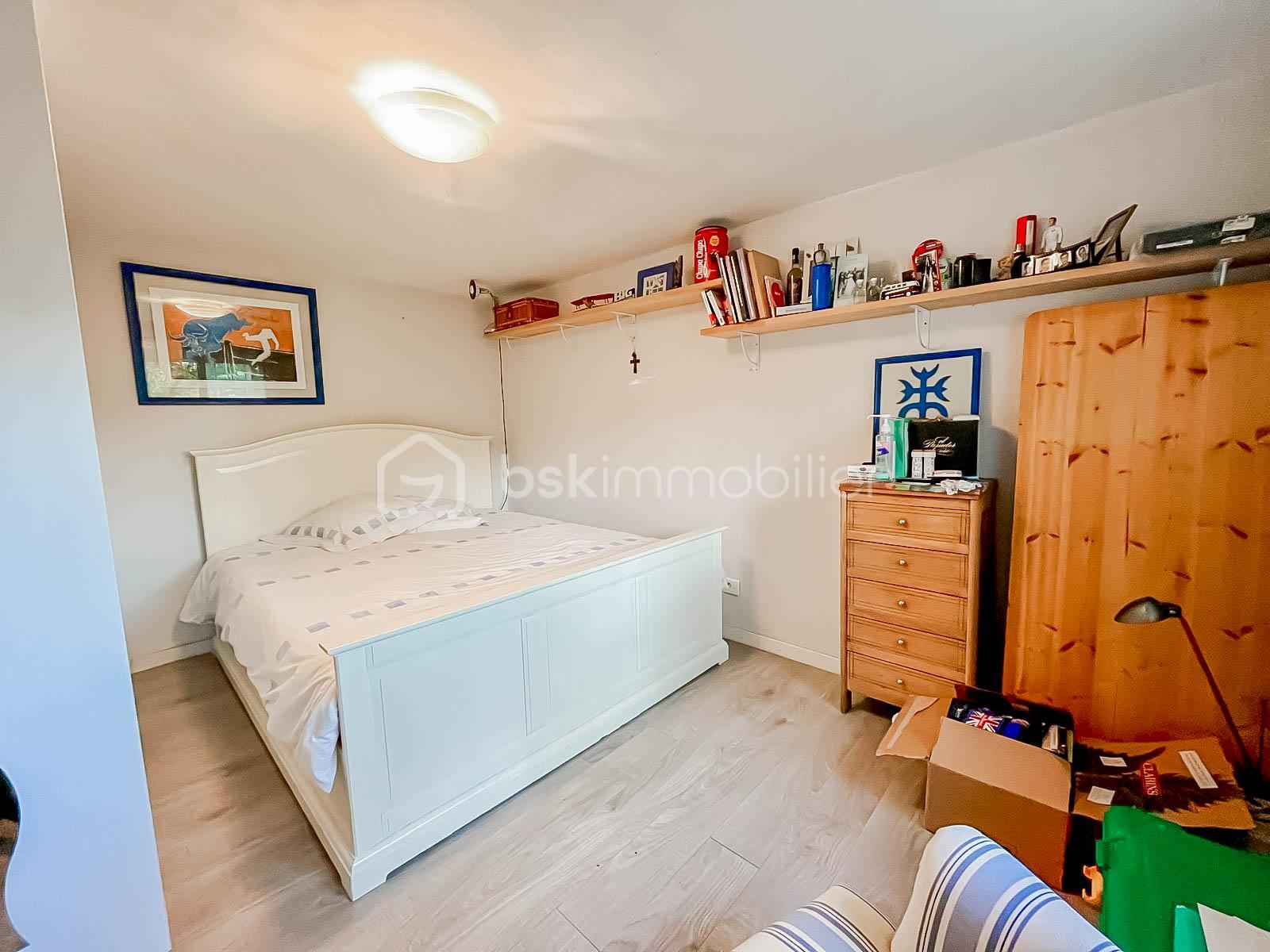 Maison traditionnelle de 90 m² - f7cb45ff-5d4c-4fc3-8403-76eb70396479.jpg