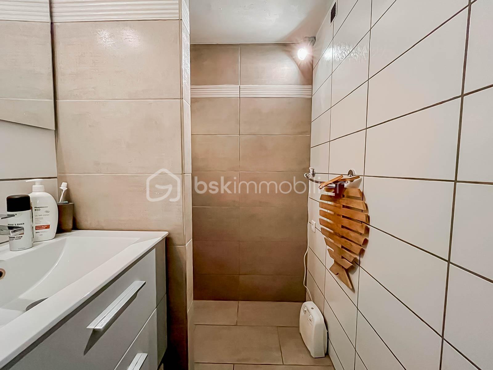 Maison traditionnelle de 90 m² - dc469a39-c68e-465f-880c-e21398d1651d.jpg