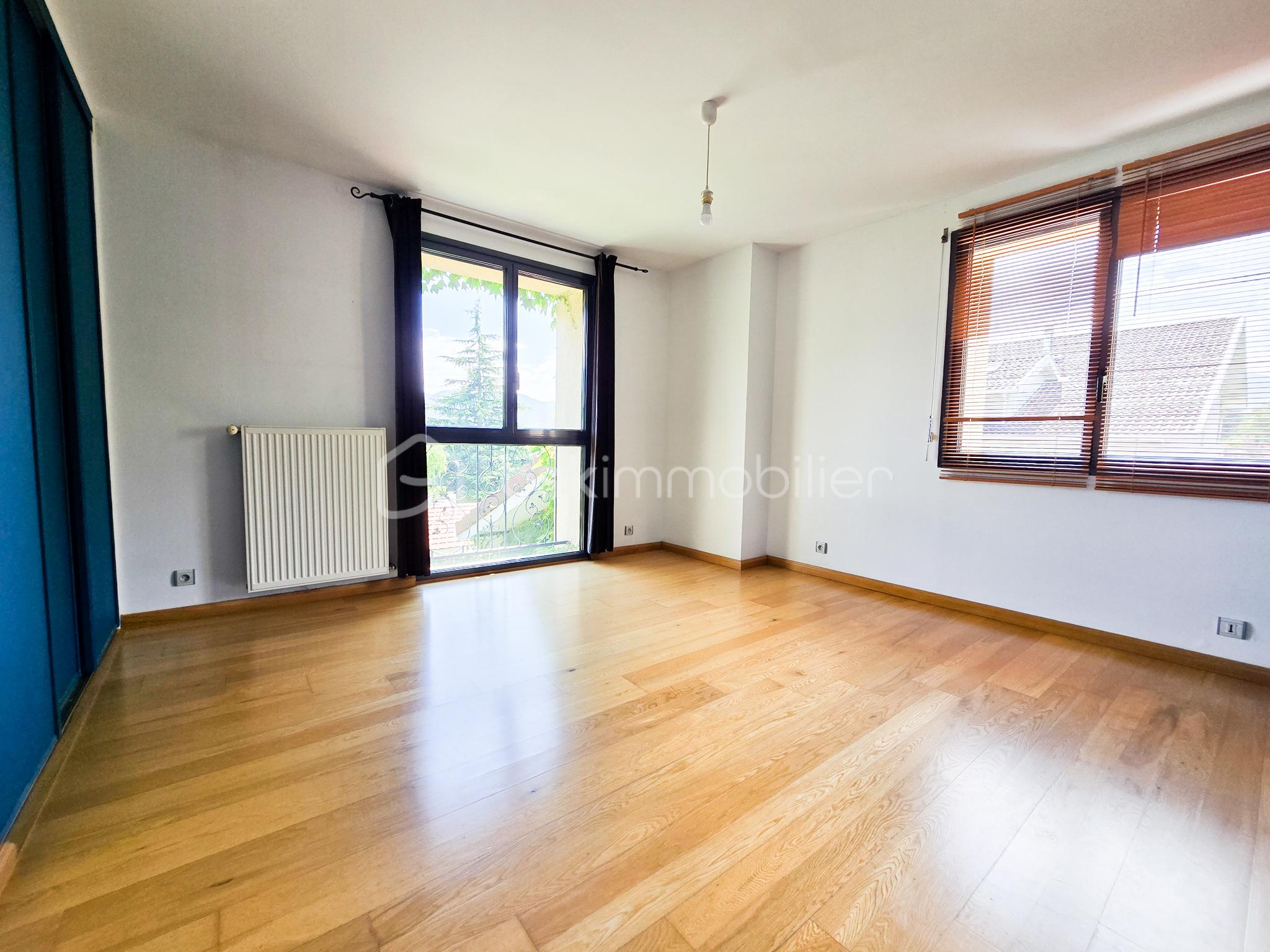 Maison en pierre de 181 m² - 20250729_142202.jpg