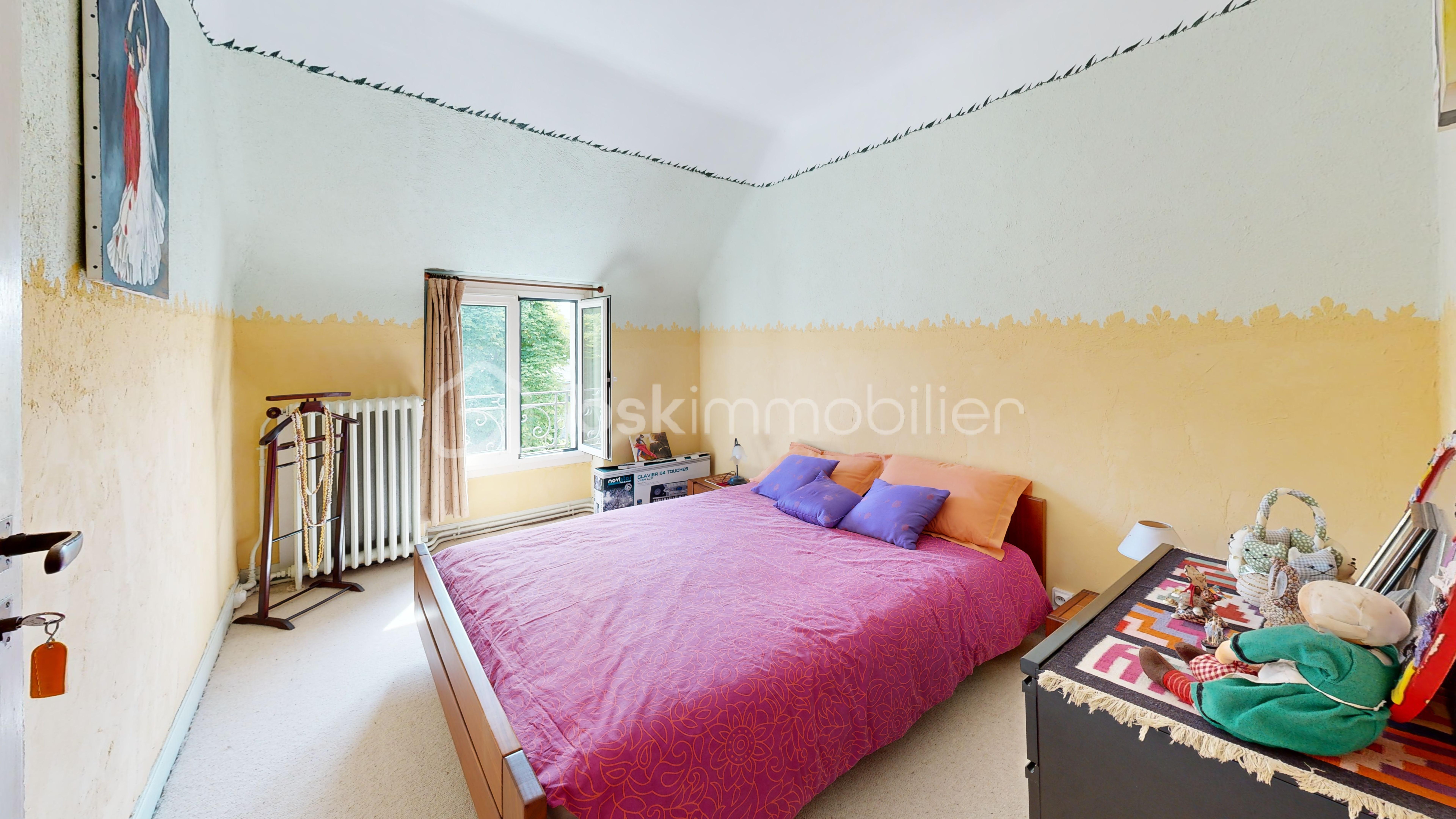 Maison de 241 m² - Cressenssac-Bedroom 3.jpg