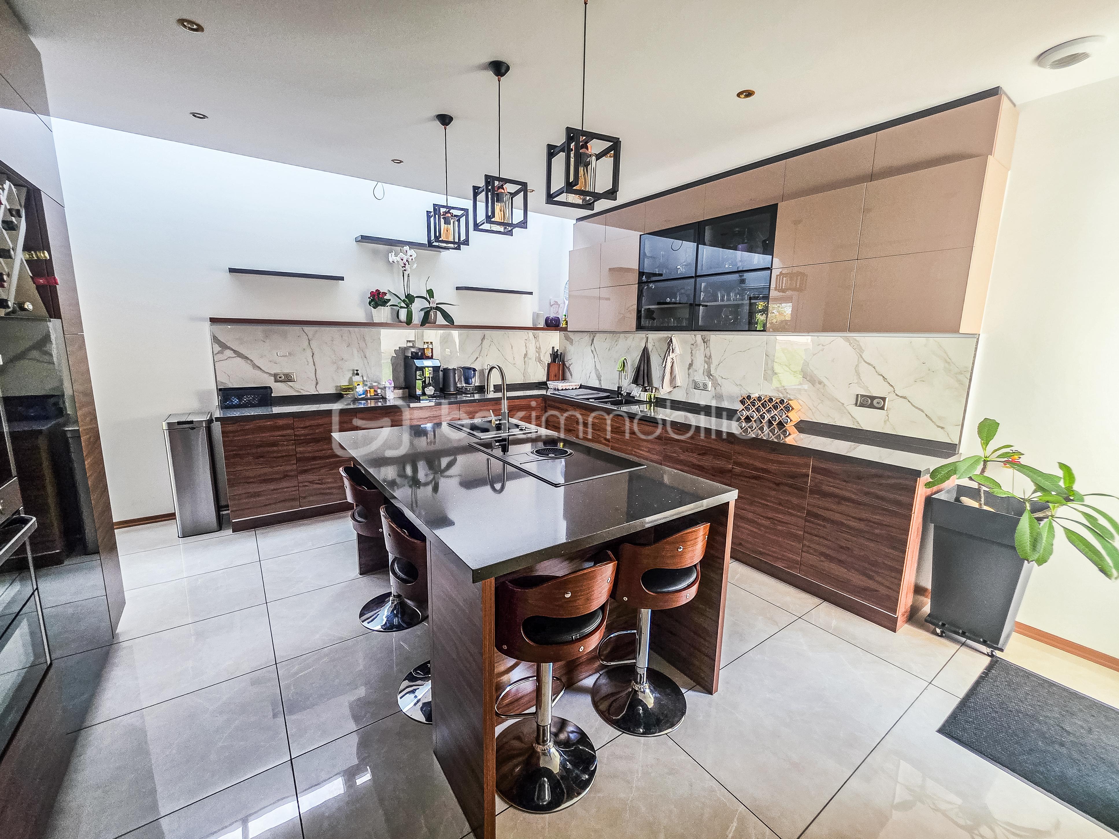 Villa de 225,32 m² - unlun - photo cuisine 2.jpg