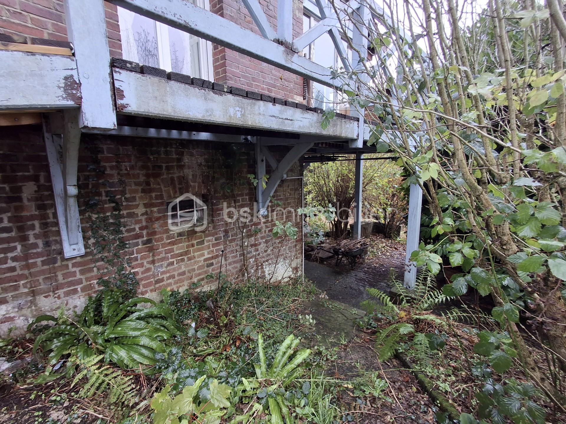 Maison de 115 m² - Descente jardin paysage.jpg