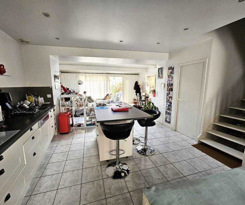 Maison de 100 m² - photo_fedbf504807d08bd9c1e1b6027453a8a.jpg