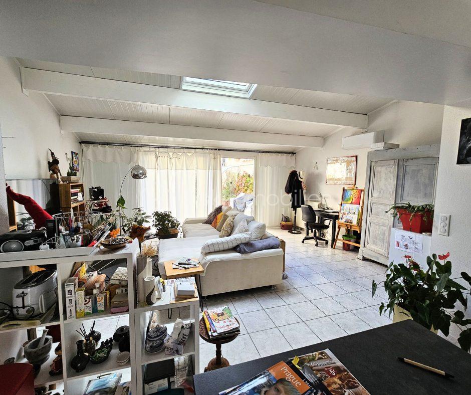 Maison de 100 m² - photo_6385d6fb2bec5eee43f42ae926f7e7c2.jpg