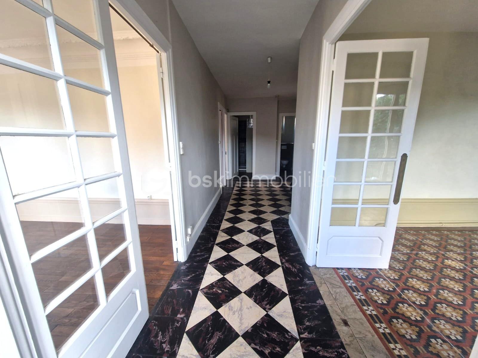 Immeuble de 424 m² - WhatsApp Image 2025-09-16 à 15.41.51_9012d0f6.jpg