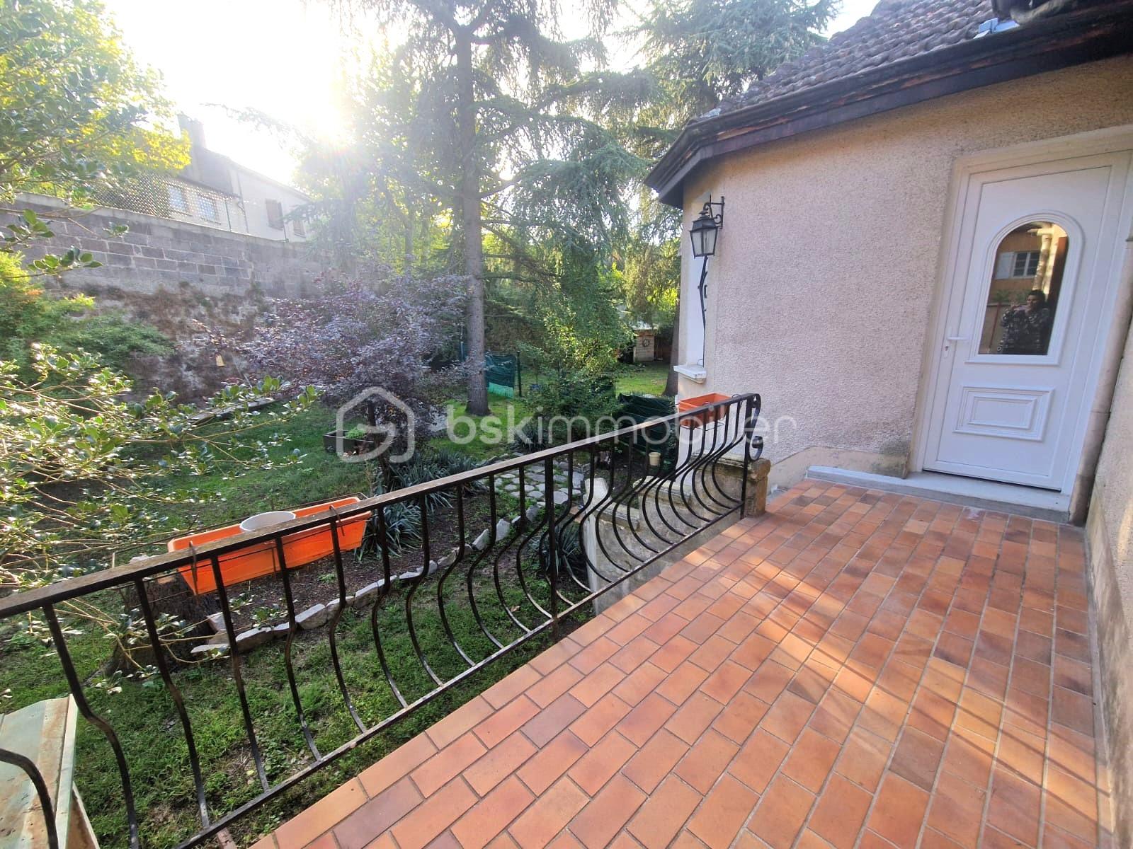 Immeuble de 424 m² - WhatsApp Image 2025-09-16 à 15.41.35_a2416c34.jpg