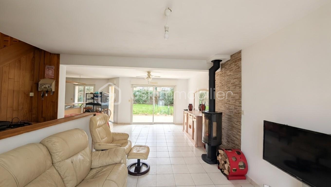 Maison de 100 m² - GAEL LUMINEUSE SALON.jpg