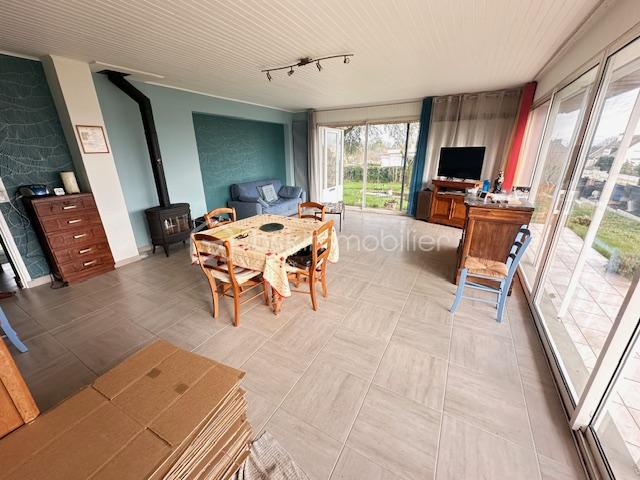 Maison d architecte de 100 m² - SALON D.jpg