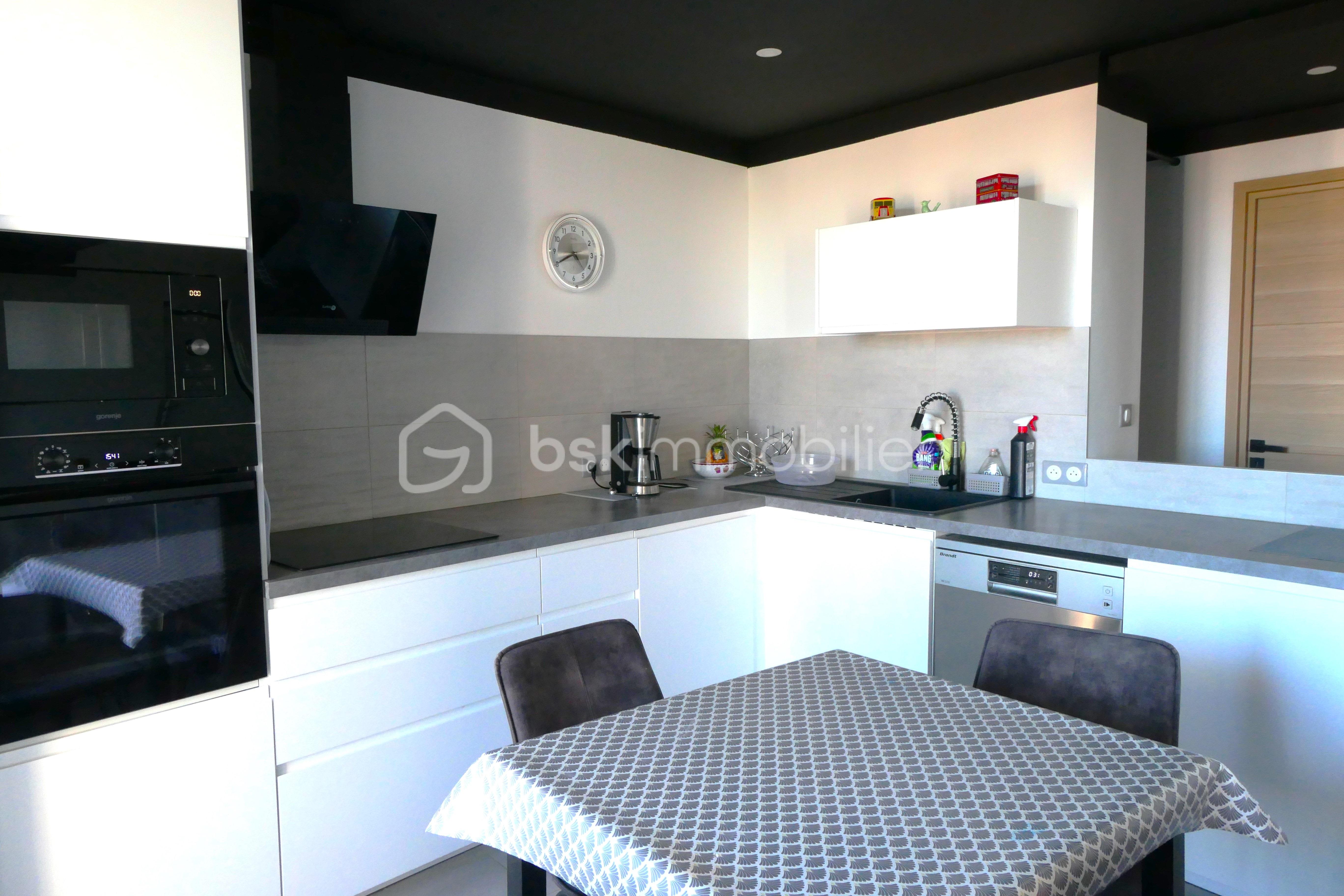 Appartement de 61,30 m² - P1002330.JPG