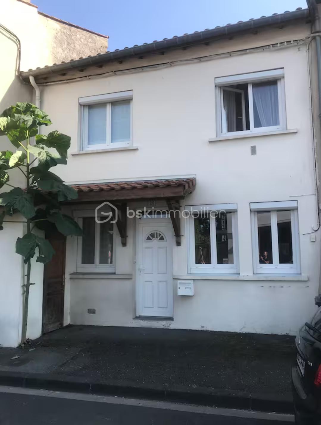 Maison de 65 m² - Screenshot_2025-12-11-09-28-36-39_40deb401b9ffe8e1df2f1cc5ba480b12.jpg