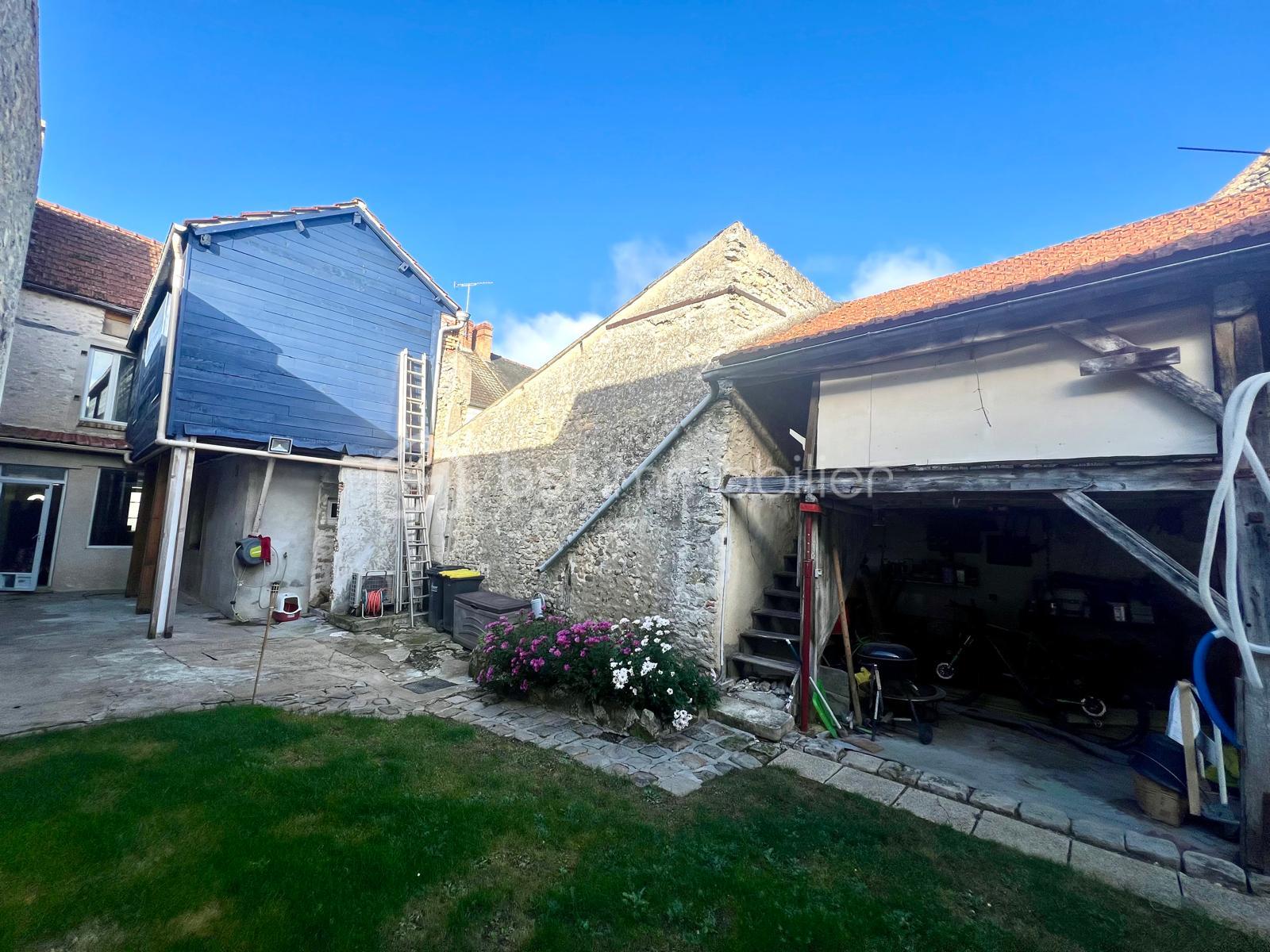 Maison de 120 m² - IMG-20251026-WA0036.jpg