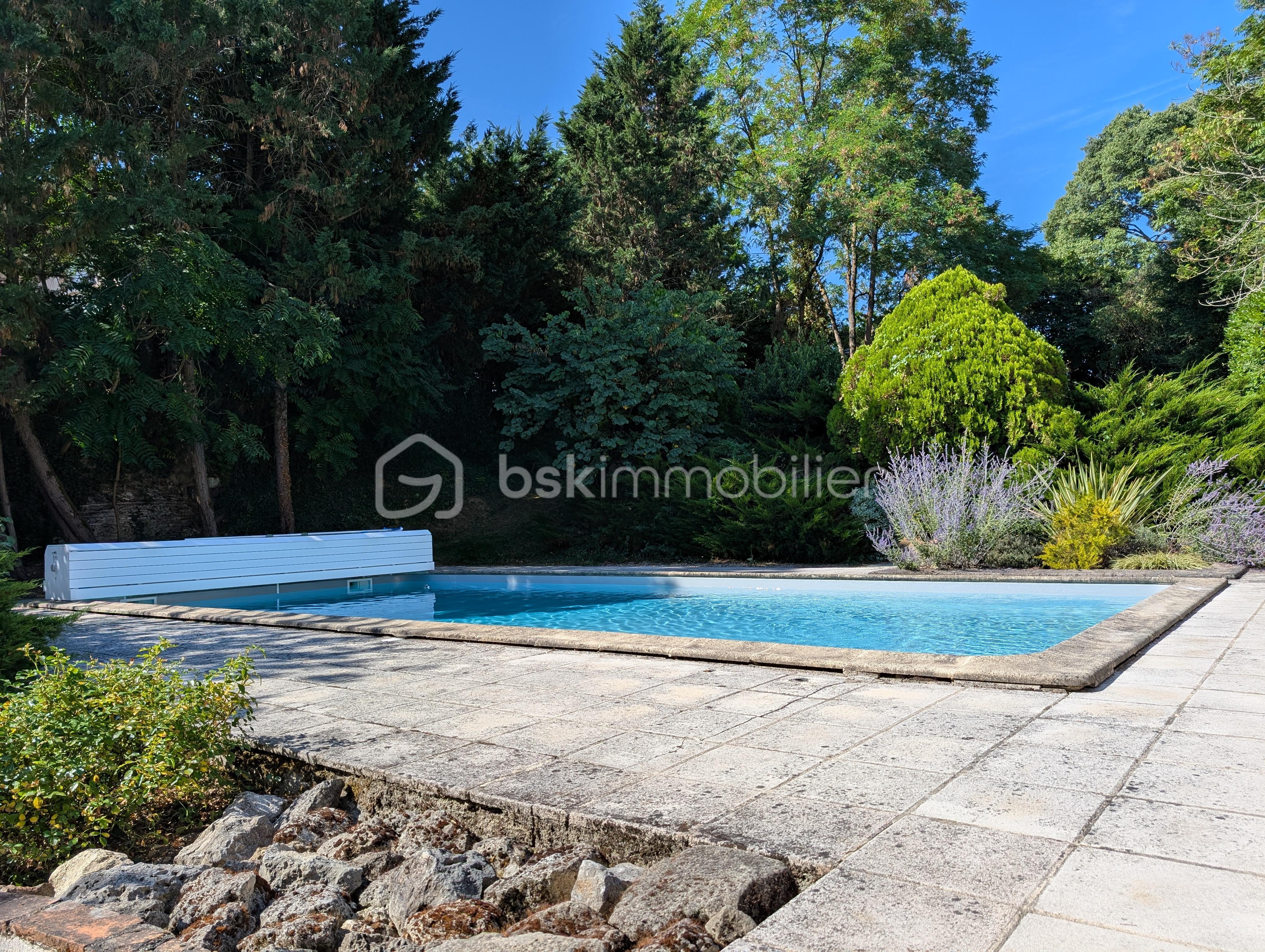 Maison de 296 m² - 3.jpg