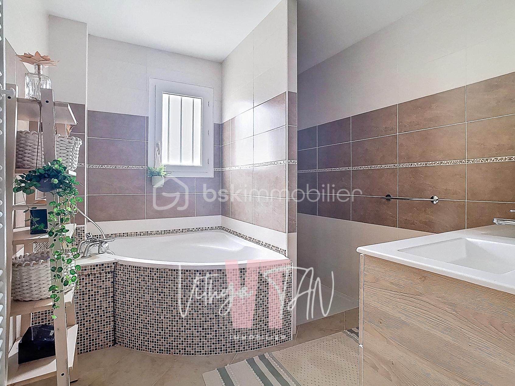 Maison de 160 m² - 17 SDB.jpg