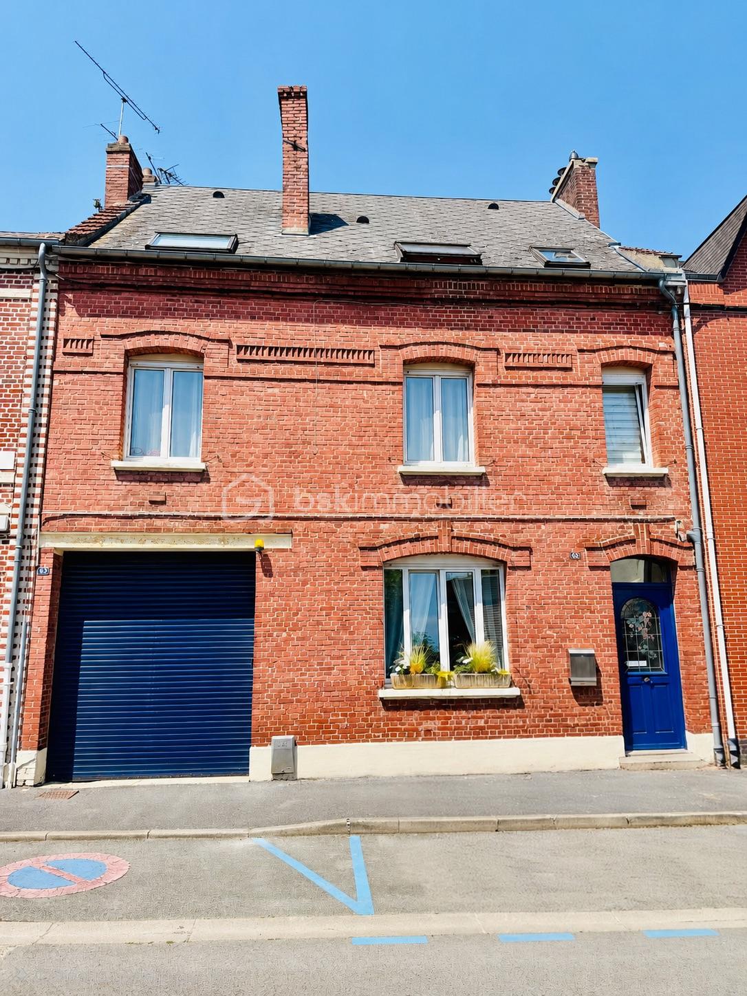 facade rue hoche.jpeg