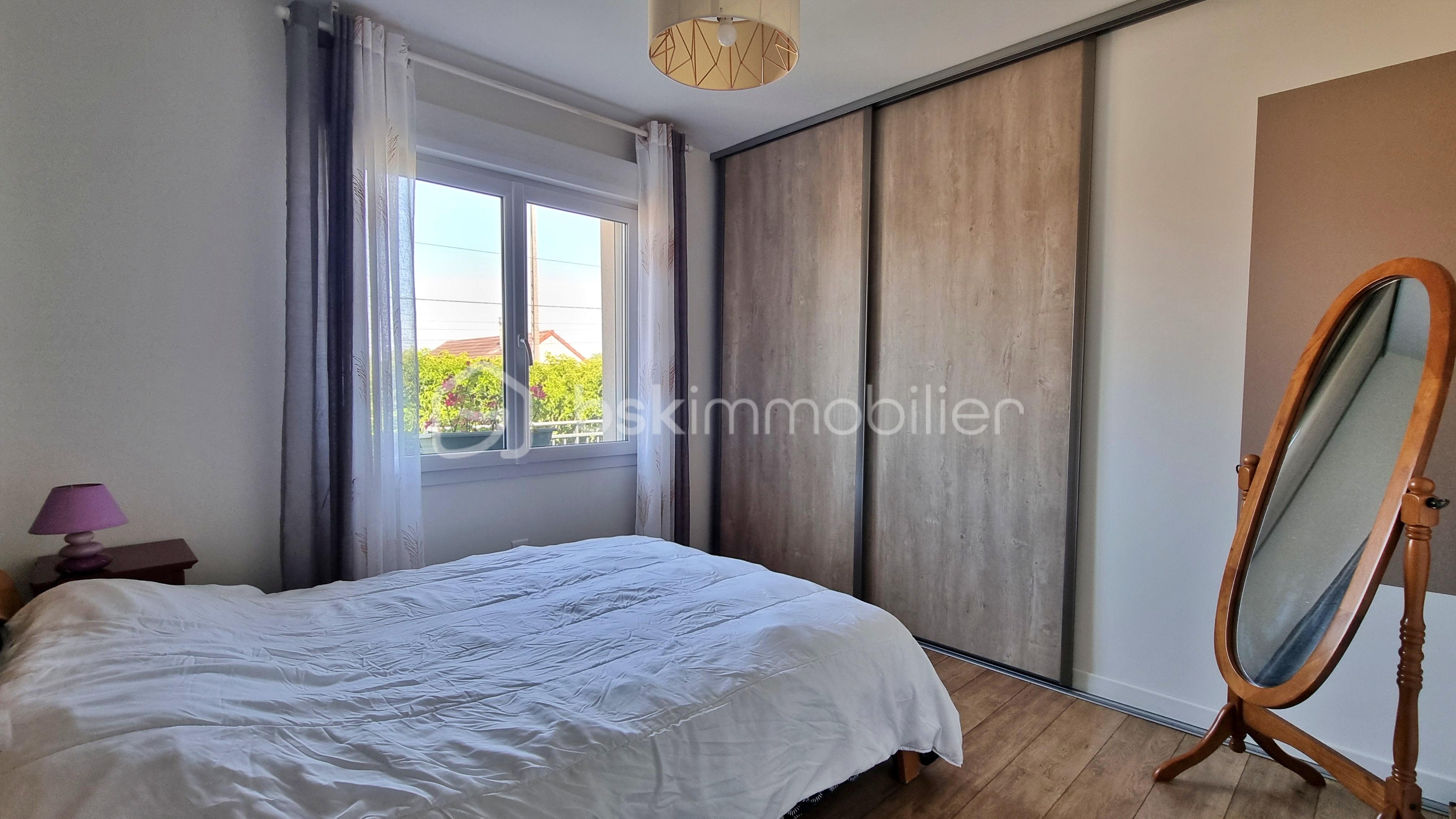 Chambre 1.jpg