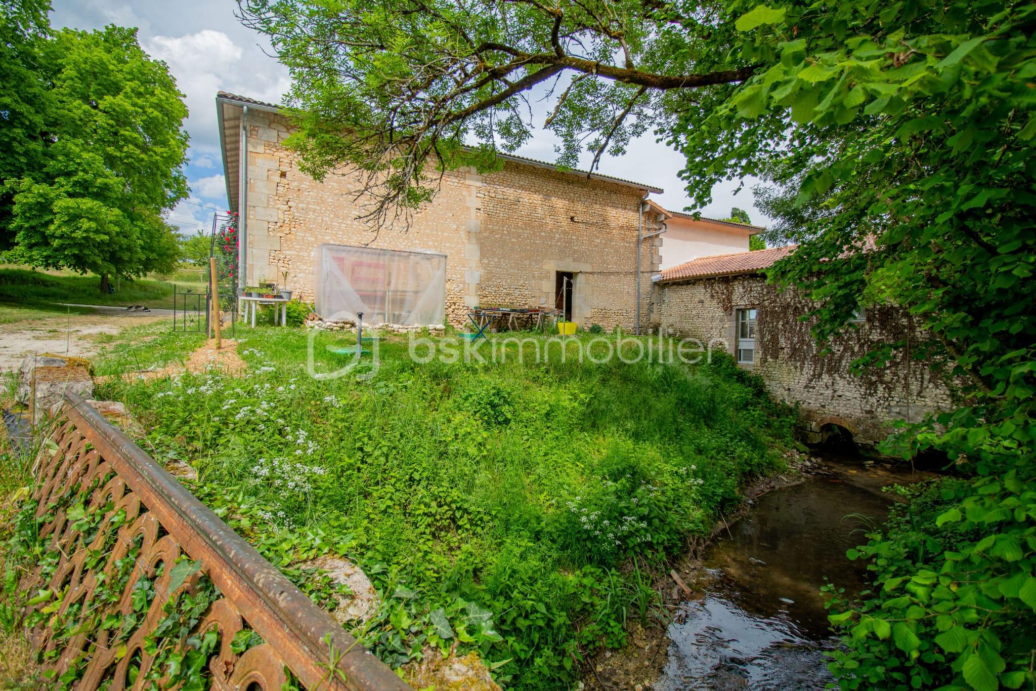 MOULIN ET GRANGE ARRIERE.jpeg