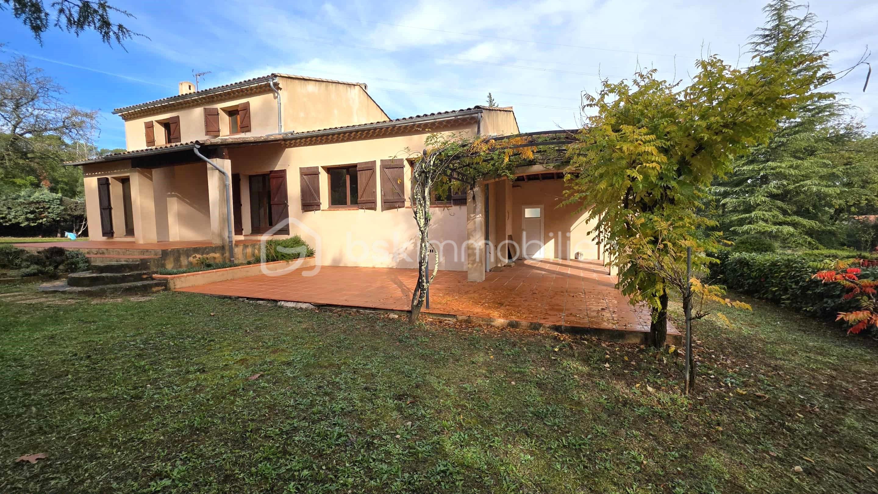 Maison traditionnelle de 176 m²