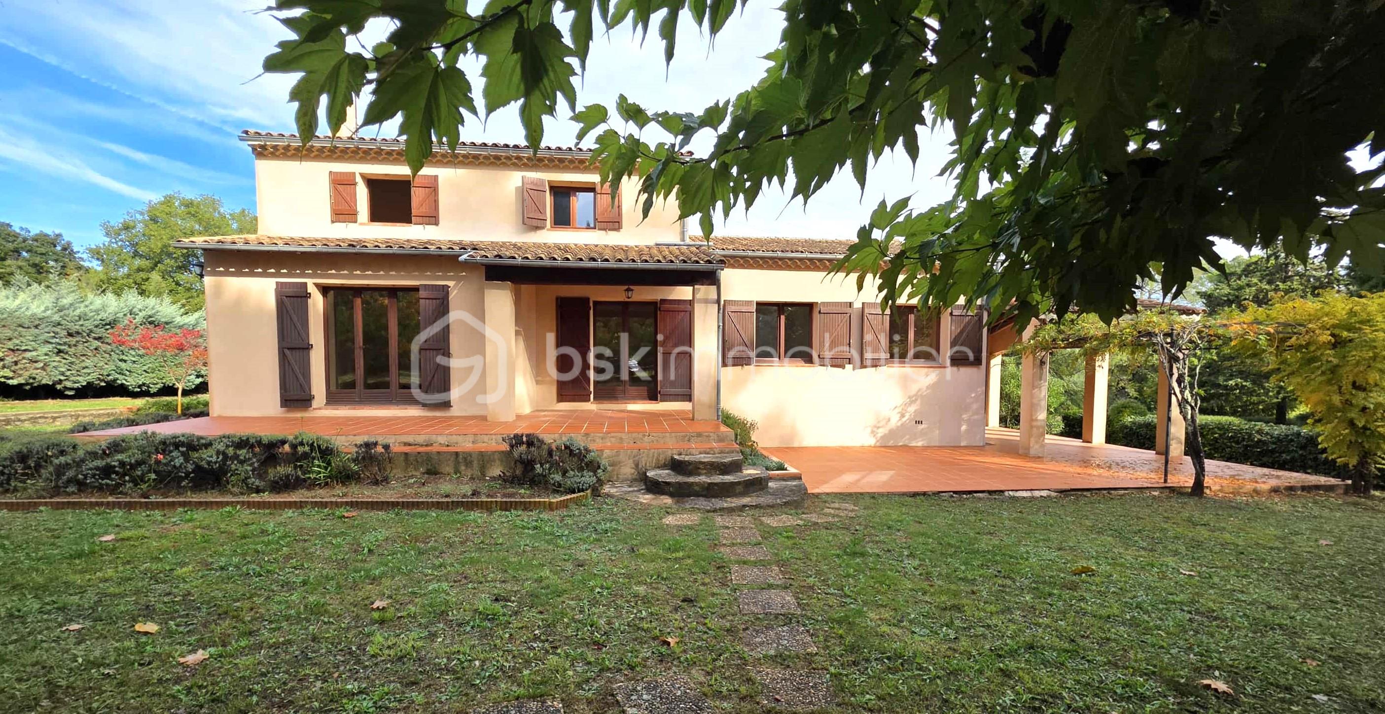 Maison traditionnelle de 176 m² - fd23c617-75f6-4cdc-8ad6-525adc8ee0bf.jpg