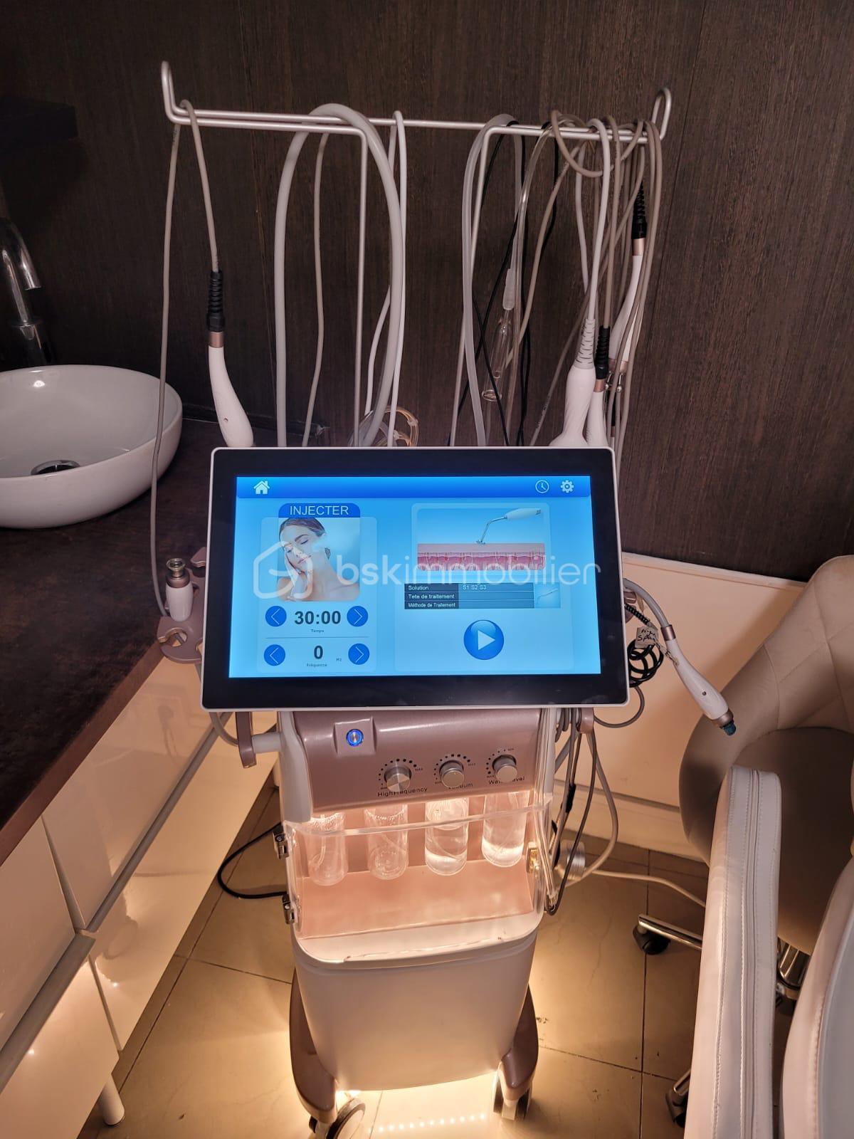 Fonds de commerce - PHOTO-2025-10-09-22-43-53 11.jpg