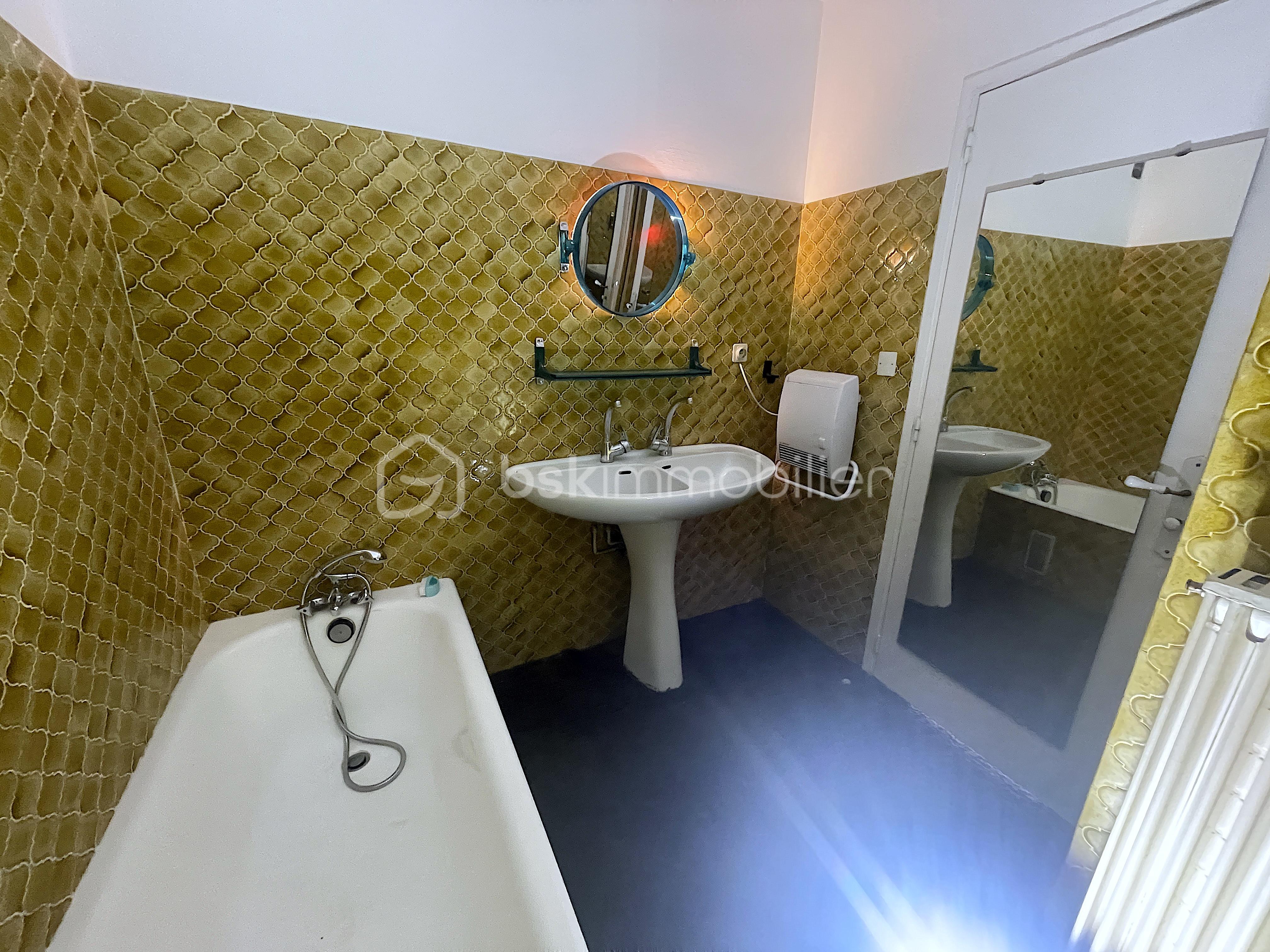 Appartement de 107 m² - SDB.JPG