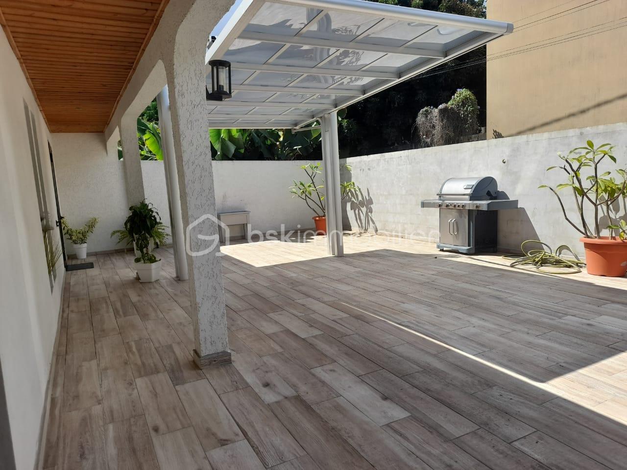 terrasse devant.jpeg