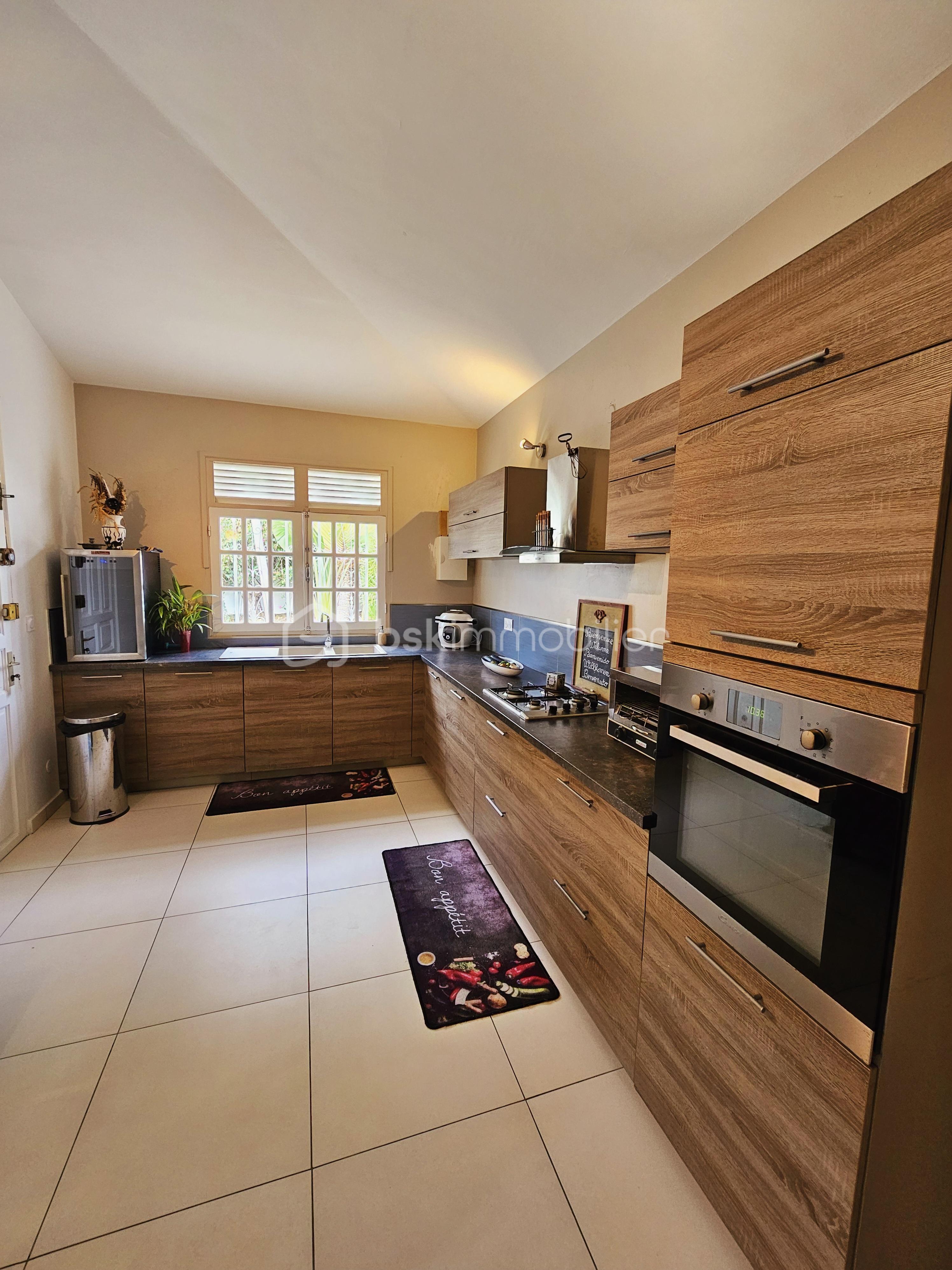 Maison de 211 m² - 20250122_102612.jpg