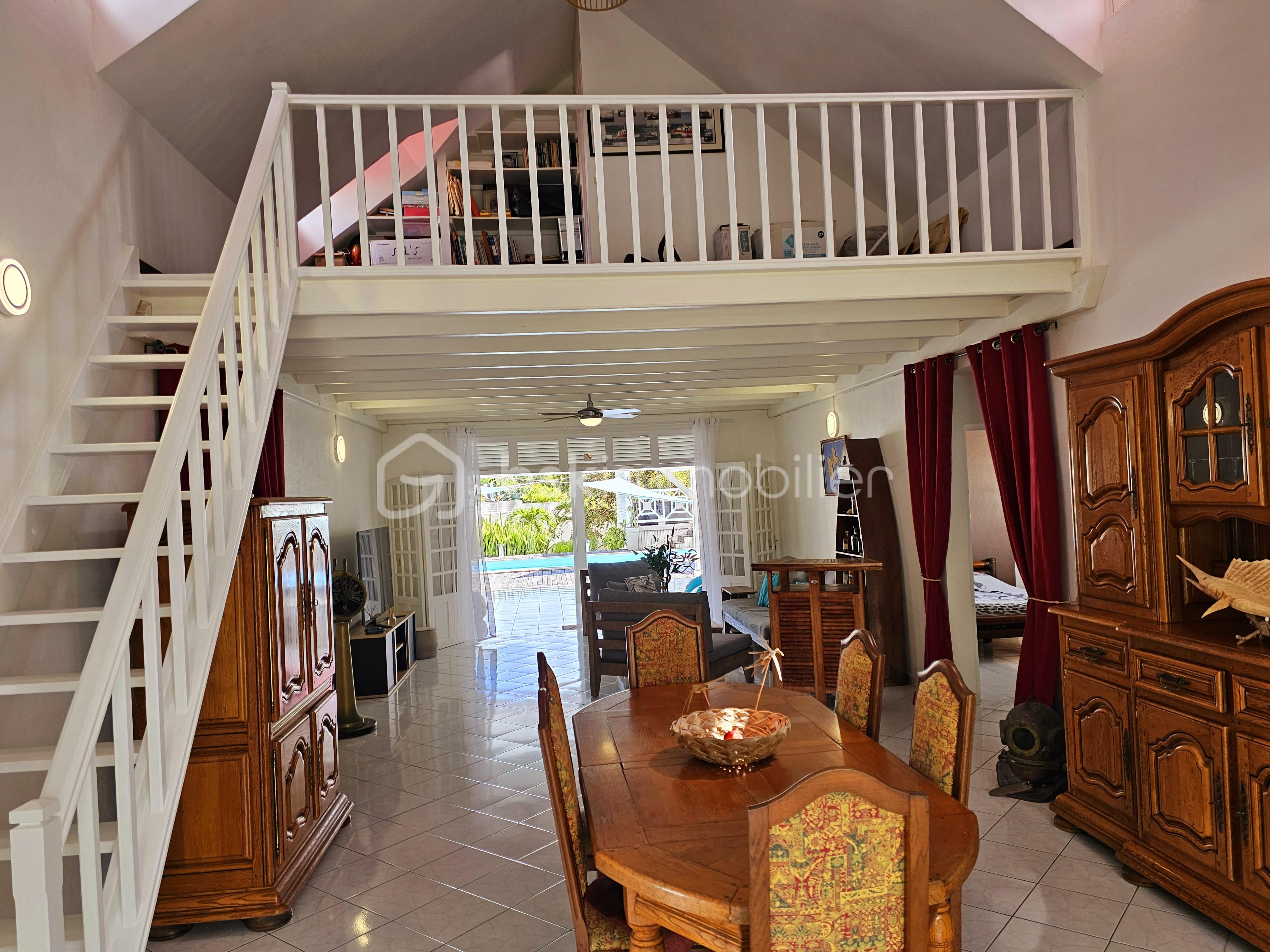 Maison de 211 m² - 20250122_113448.jpg