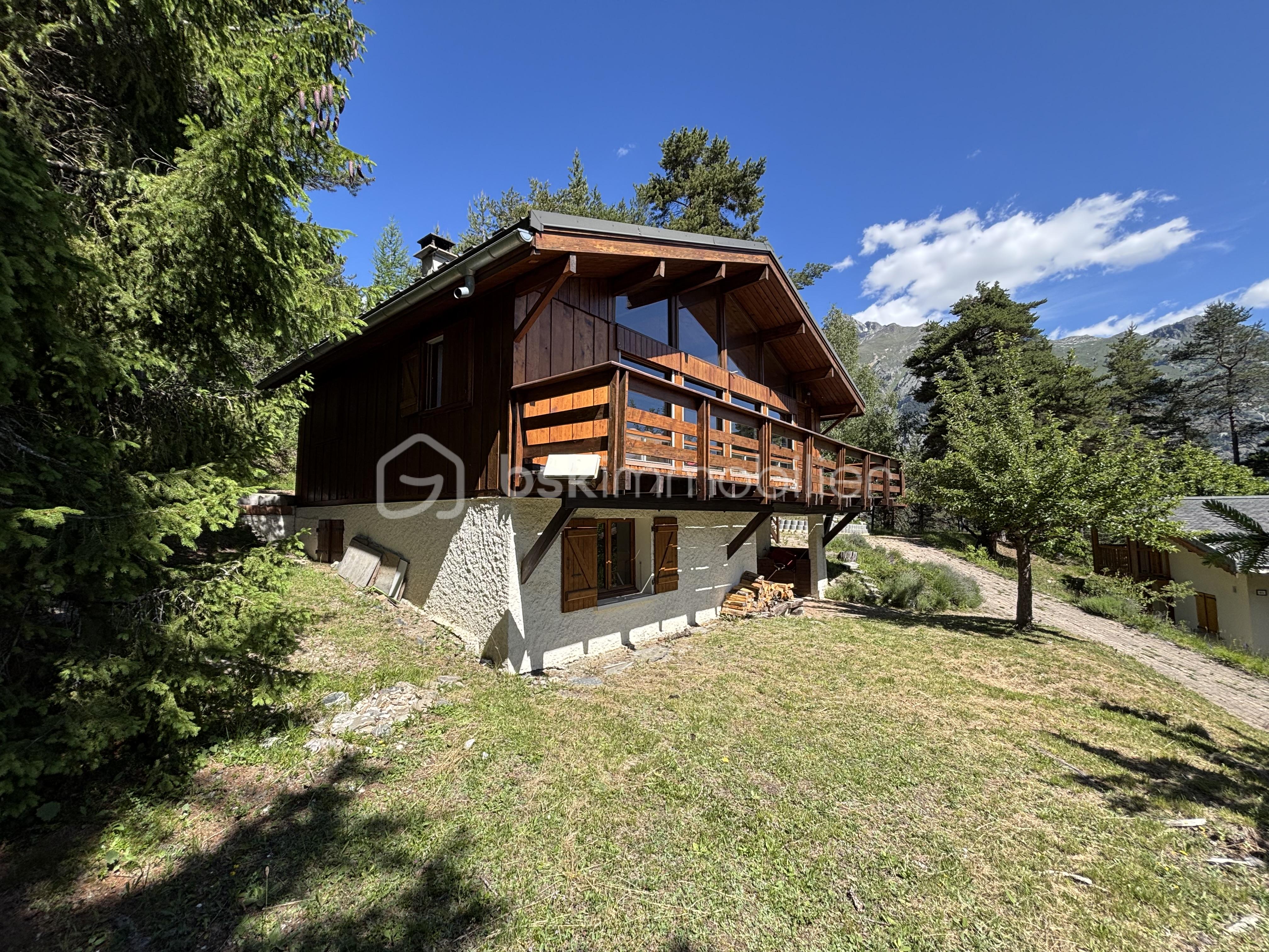 7 pièces 611 m² · à Villarodin-Bourget · 611 m² · 549 000 €