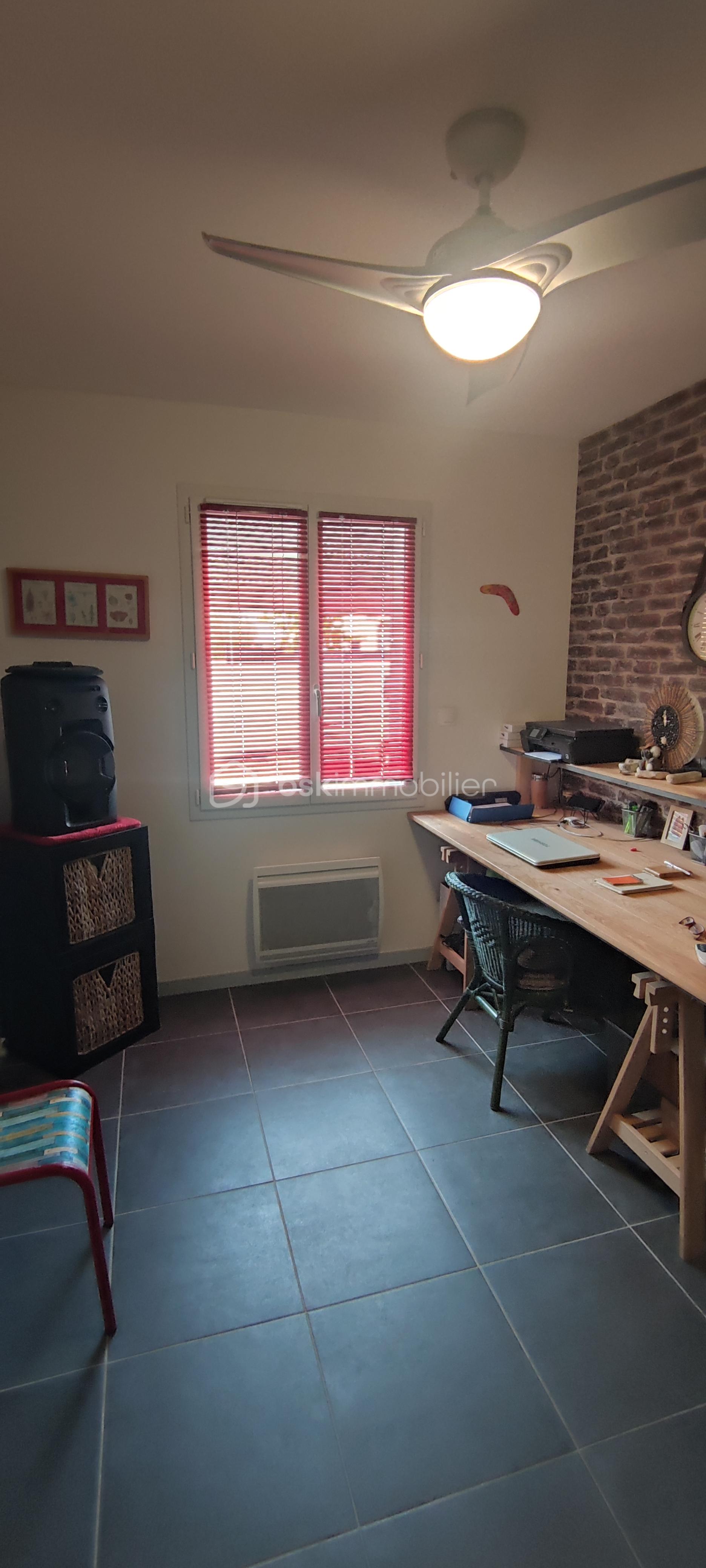 Maison de 90 m² - 1756744185201.jpg