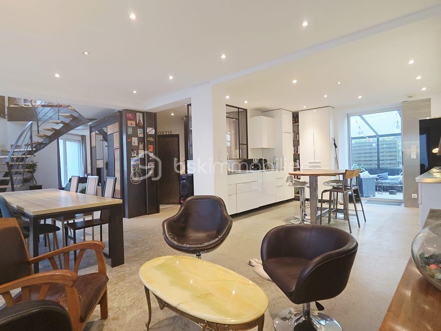 Maison de 266 m² - WhatsApp Image 2025-12-20 at 12.37.02.jpeg