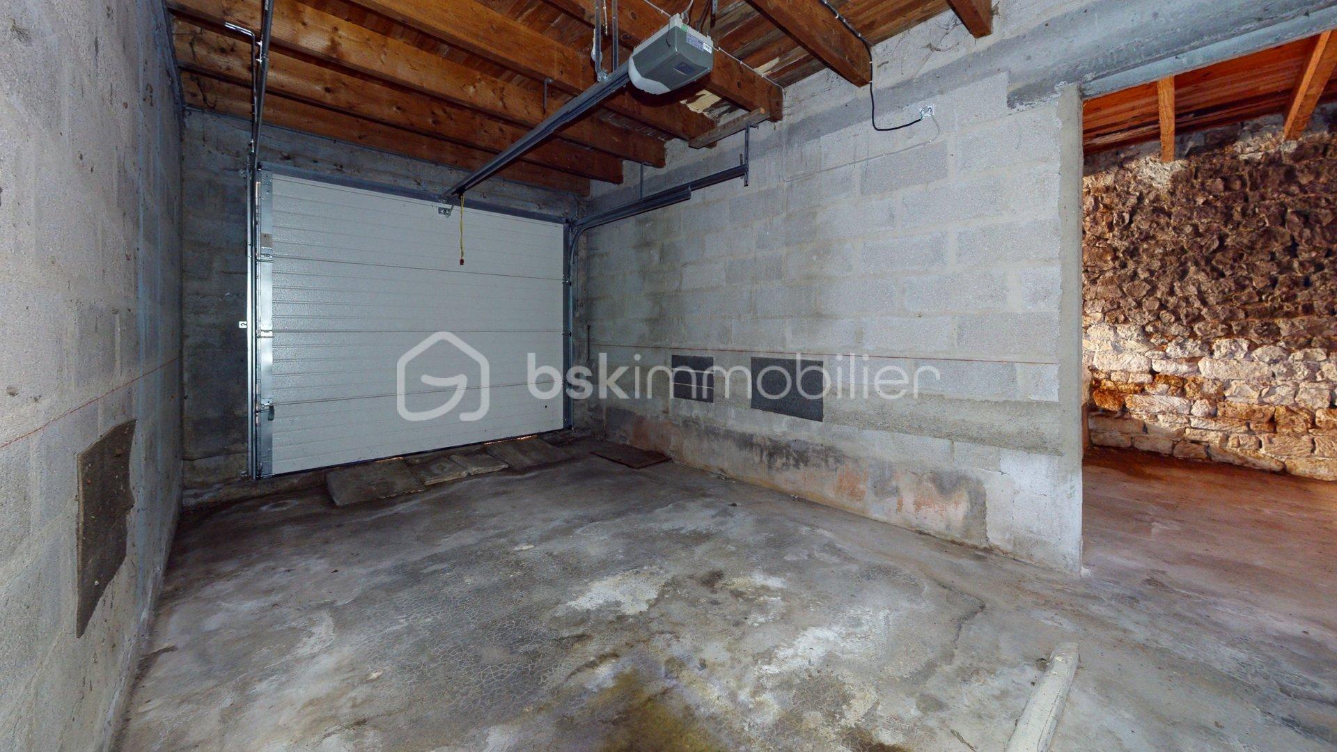 Maison de 232 m² - Maison-Pont-lAbbe-dArnoult-mandat-n-xxx-xxx-Other 5.jpg