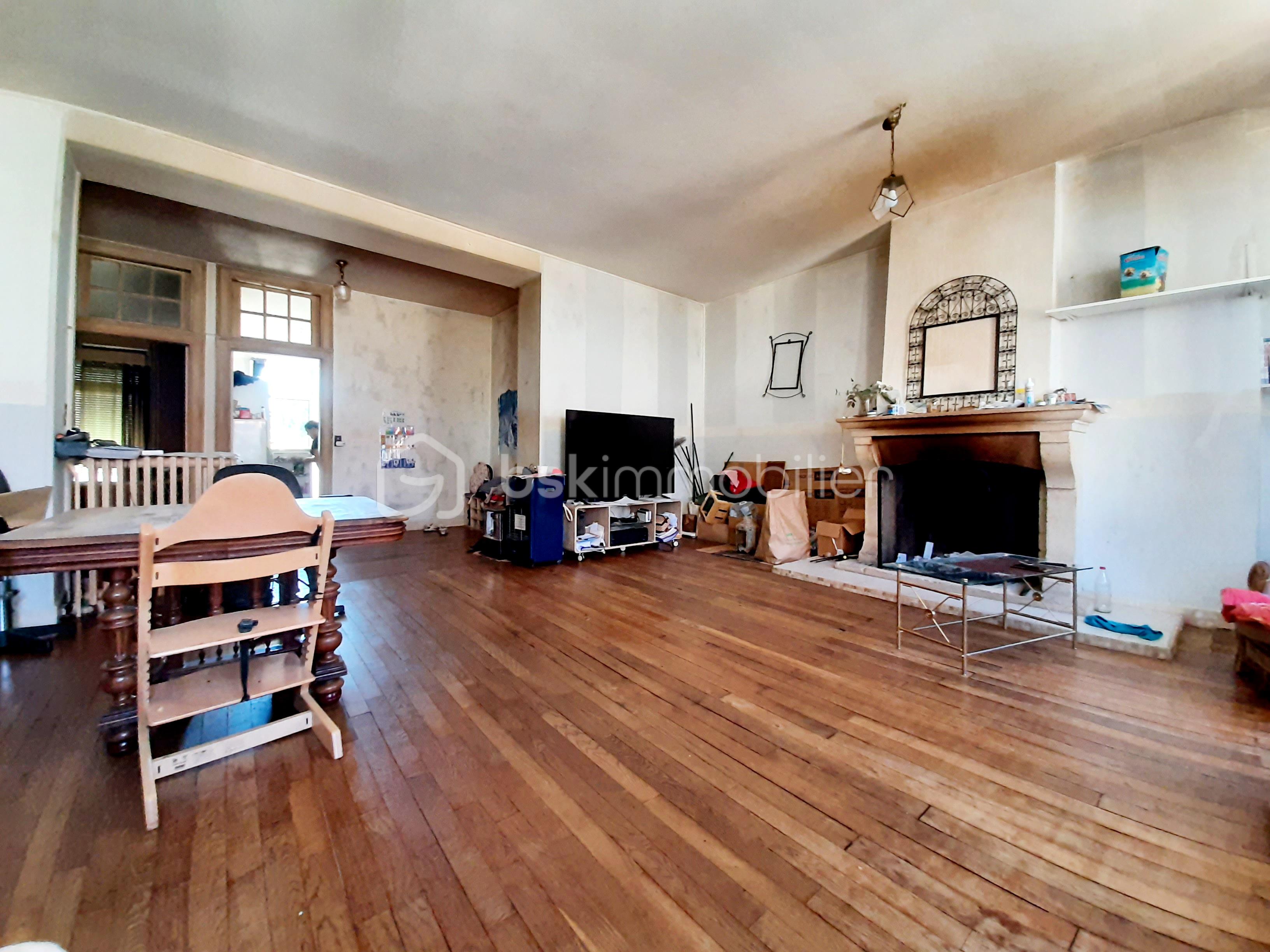 Maison de ville de 210 m² - 20250718_082923.jpg