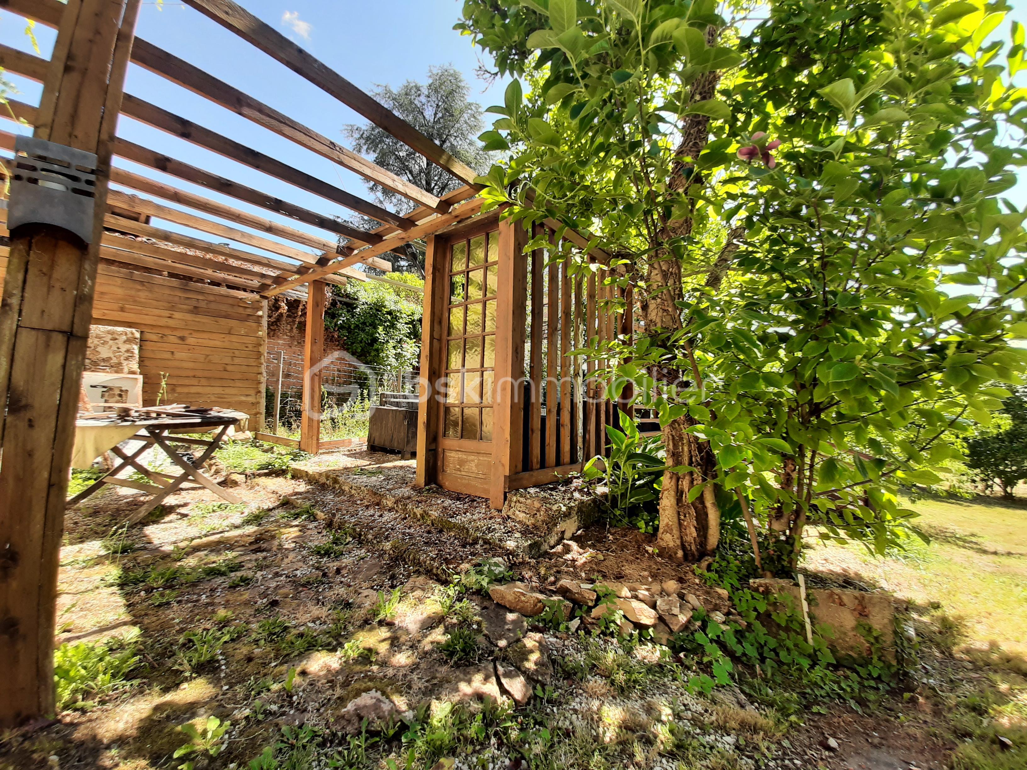 Maison de ville de 210 m² - 20250717_155311.jpg
