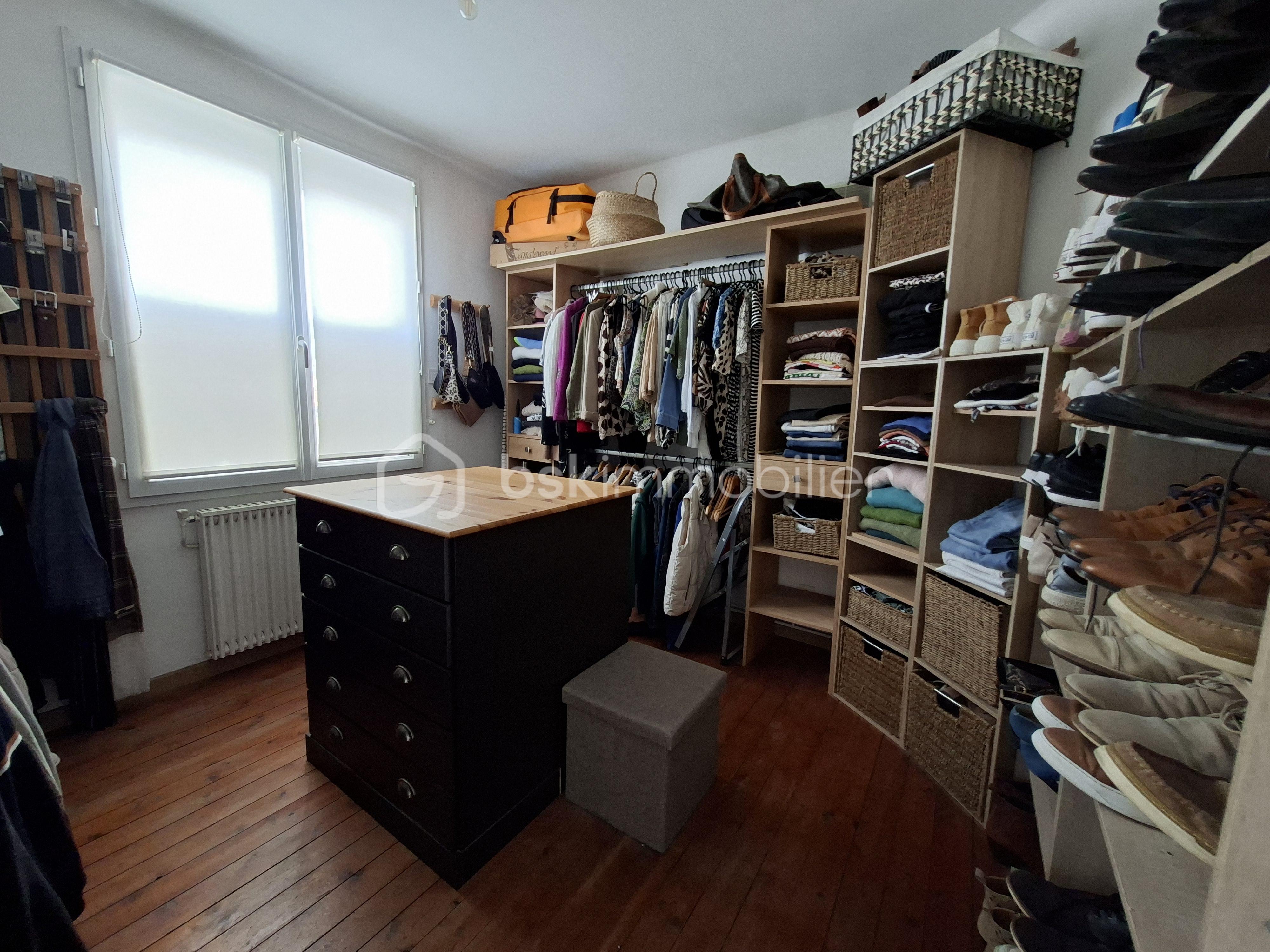 CHAMBRE DRESSING.jpg
