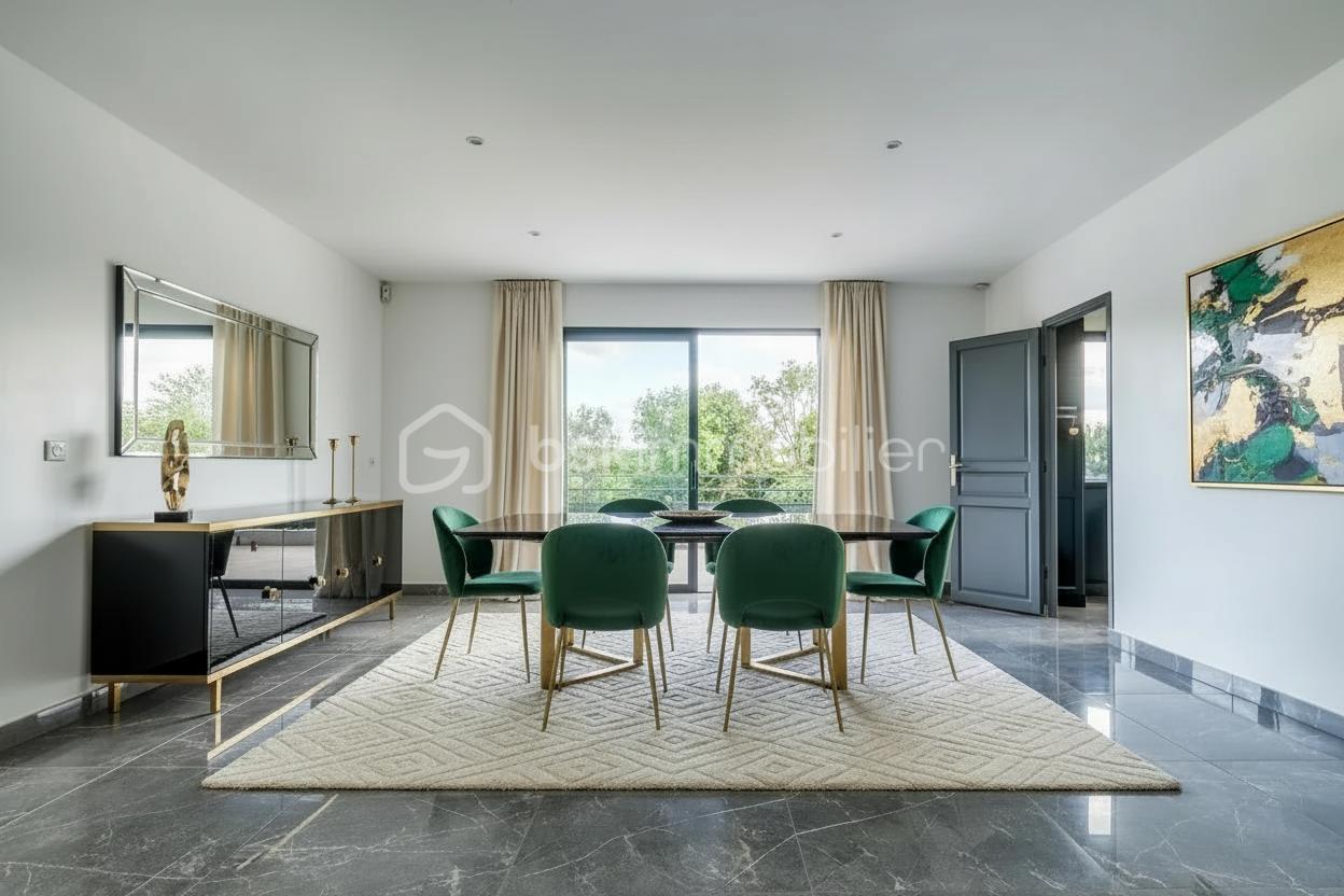 DEBORAH BENOIT BSK IMMOBILIER CLAYE SOUILLY 2.jpg