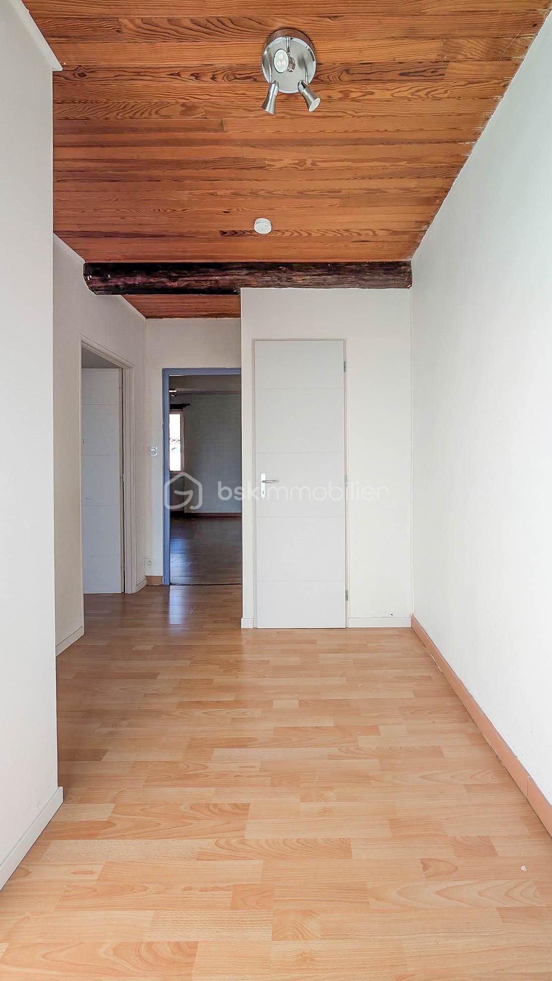 Appartement de 116 m² - 597598478_10224646278864744_482107571688649168_n.jpg