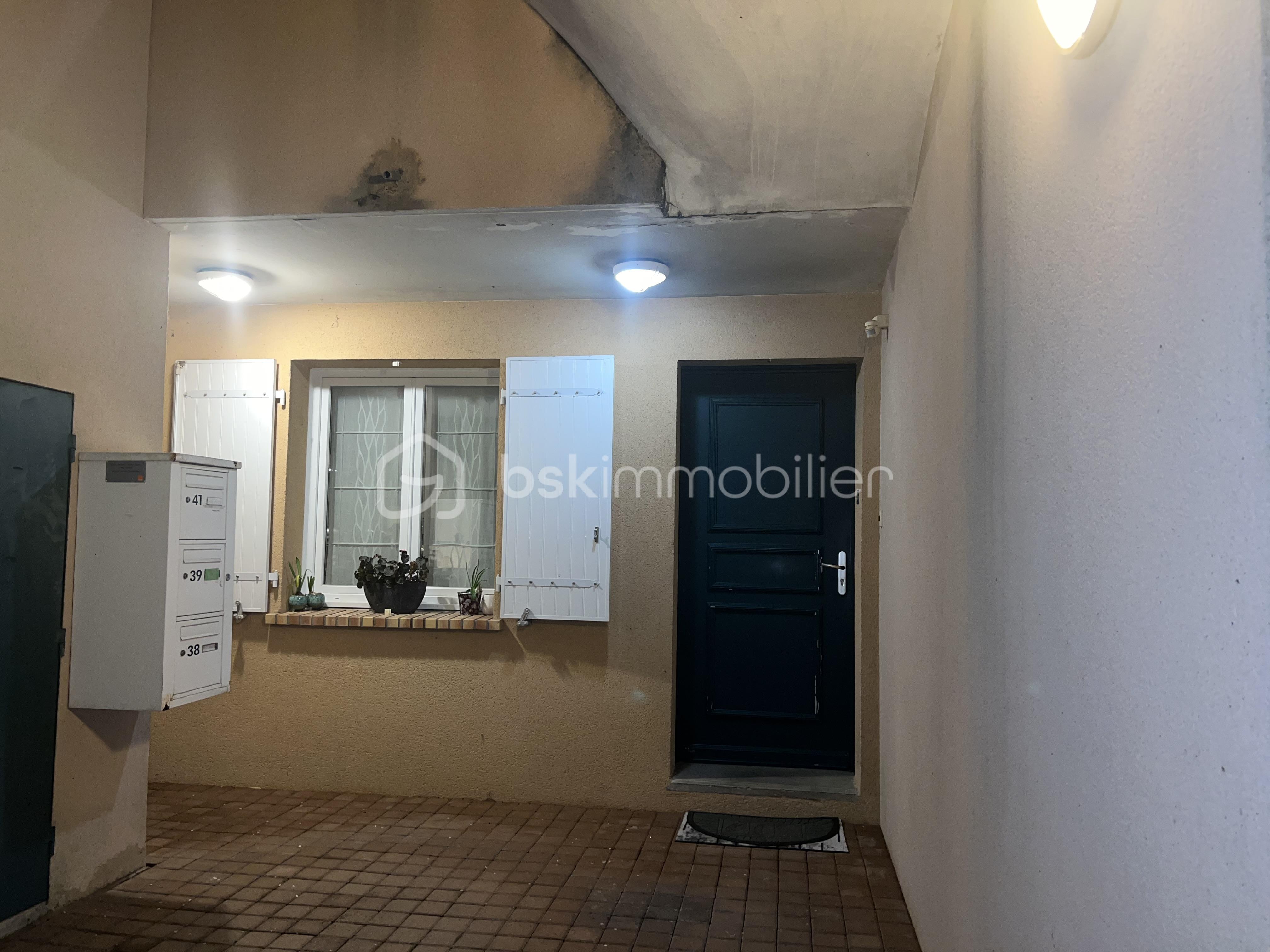 exterieur ballan miré.jpg