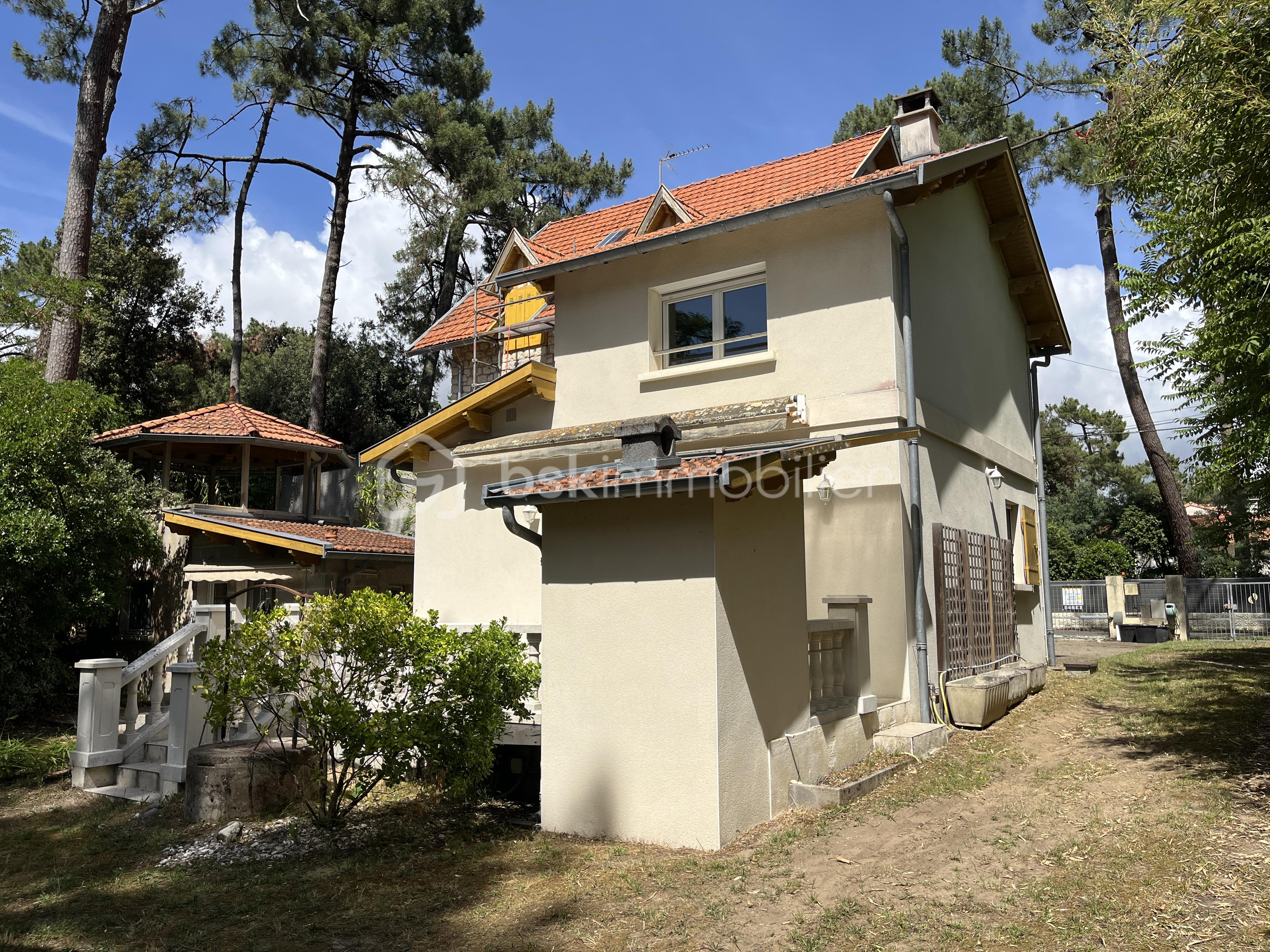 ext facade 5.JPG