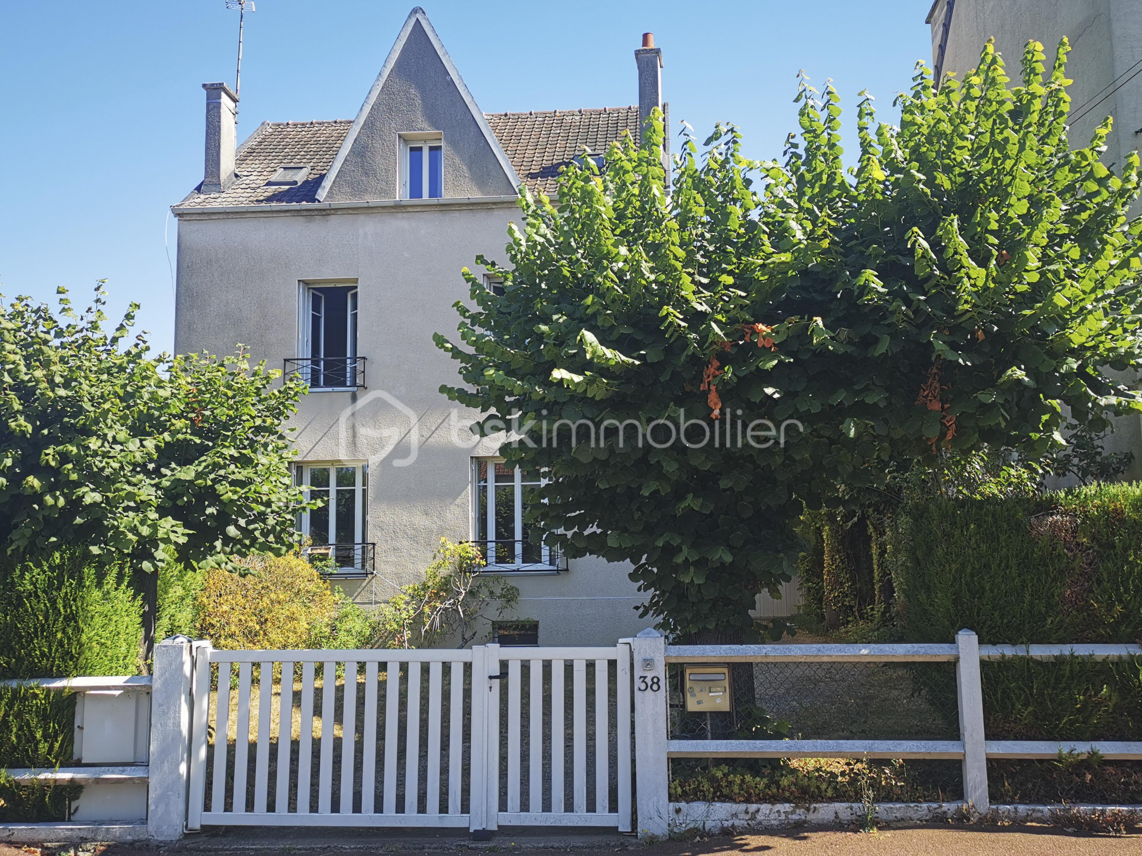 1 -FACADE RUE.jpg