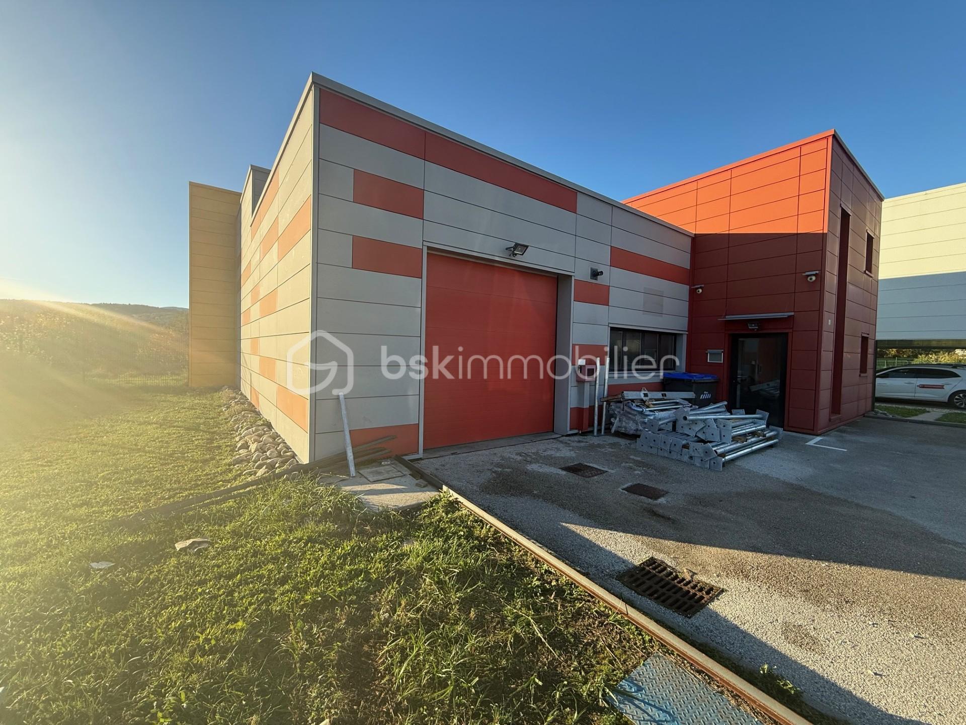 Bureau de 256,92 m² - C.jpg