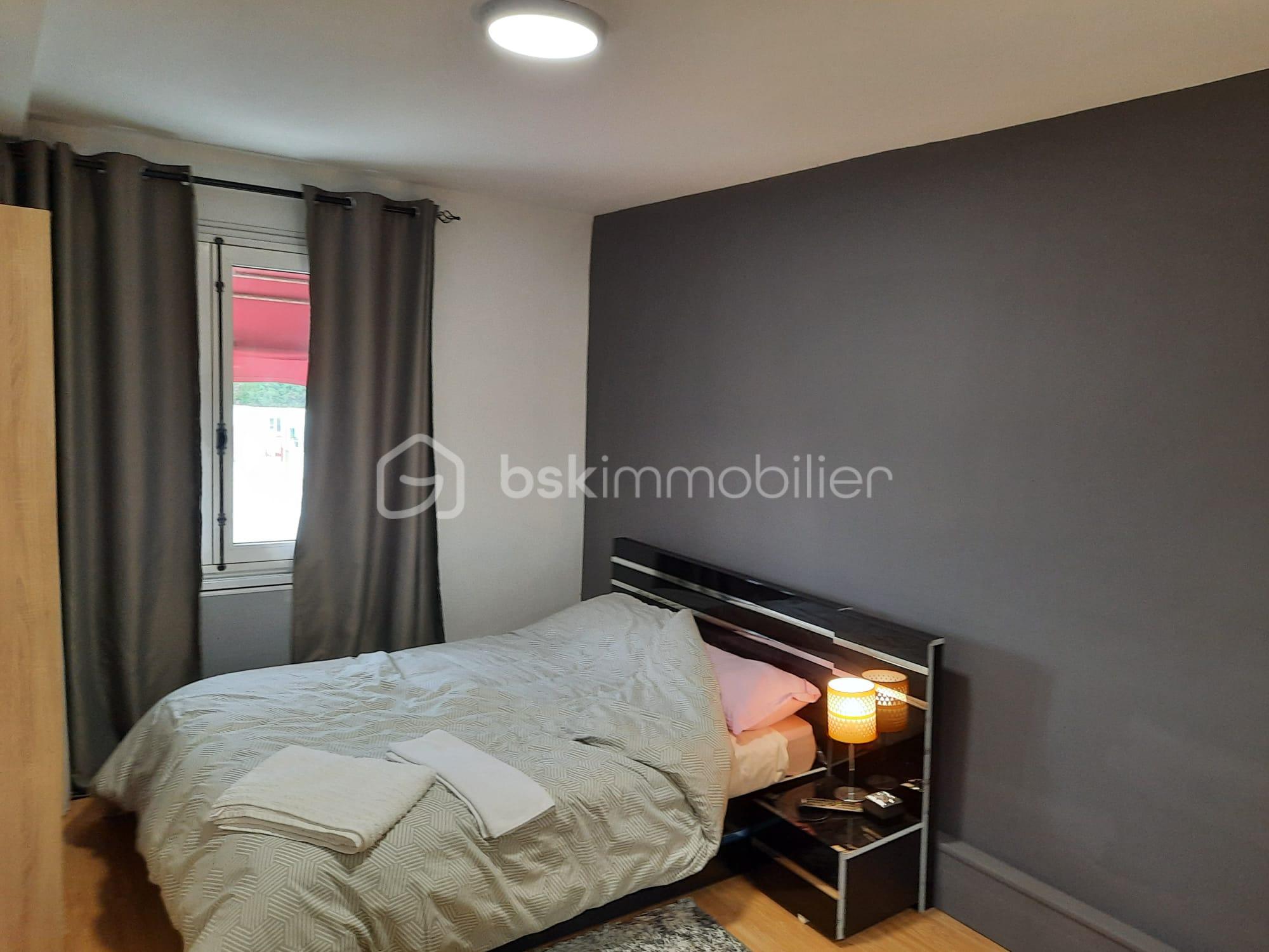 Local commercial de 568 m² - PHOTO-2025-06-06-20-48-30.jpg