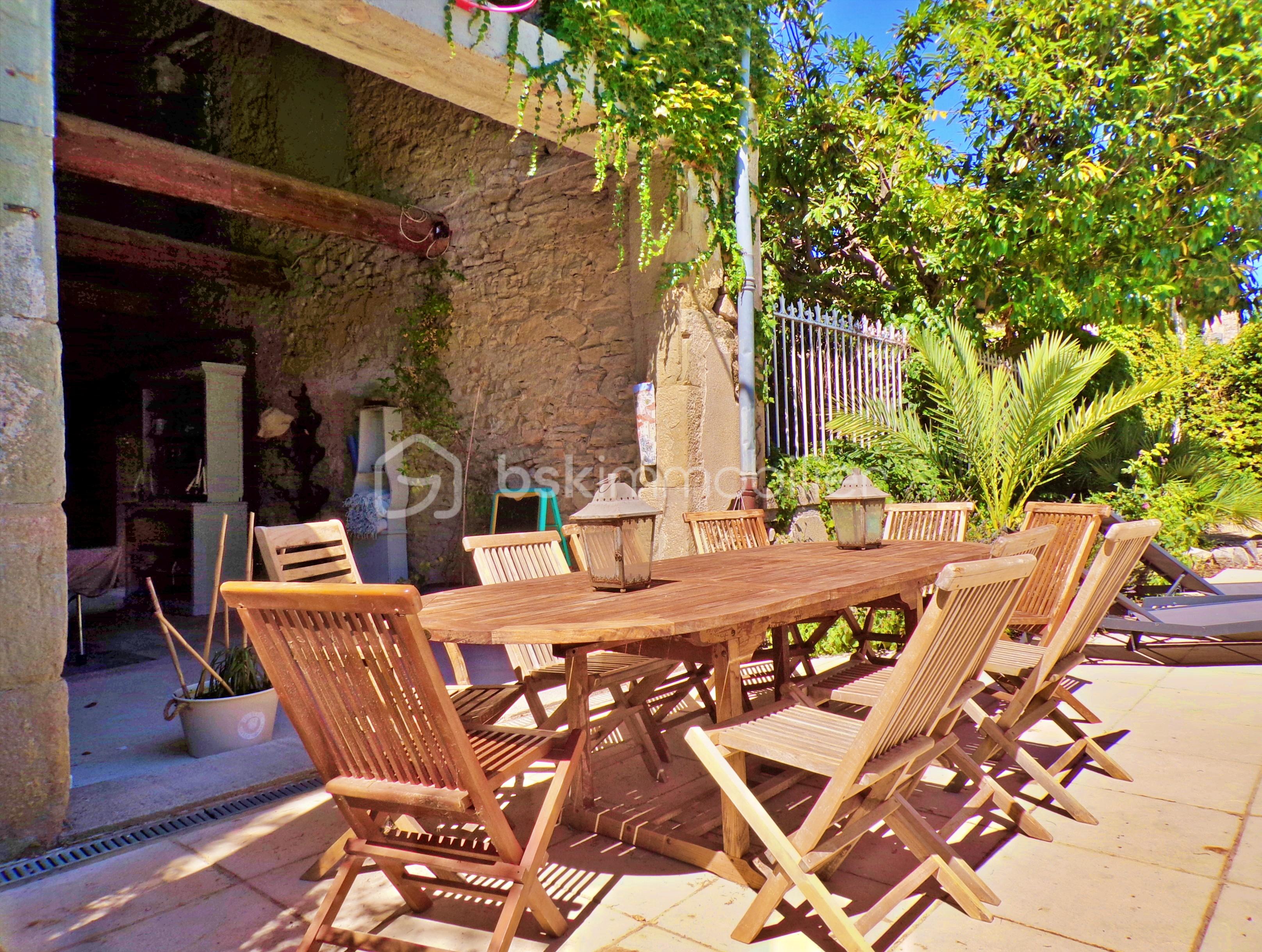 Terrasse piscine.JPG